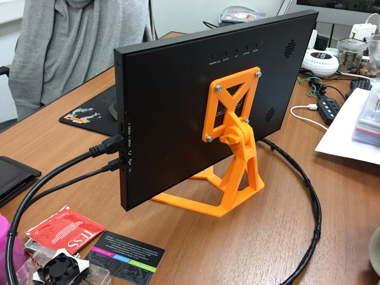 Vesa 75x75 monitor stand