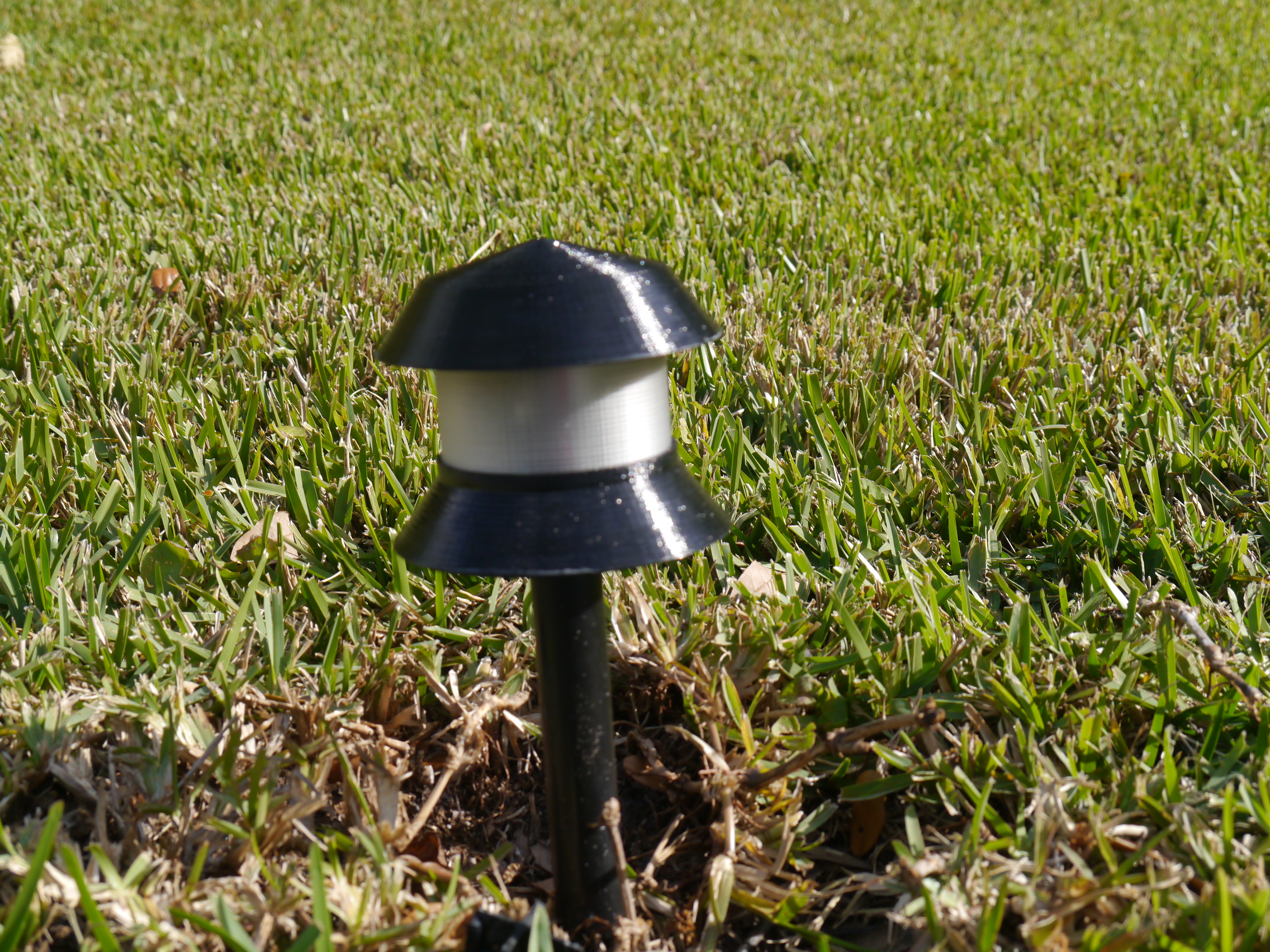 Outdoor Path Lights "Malibu" Style