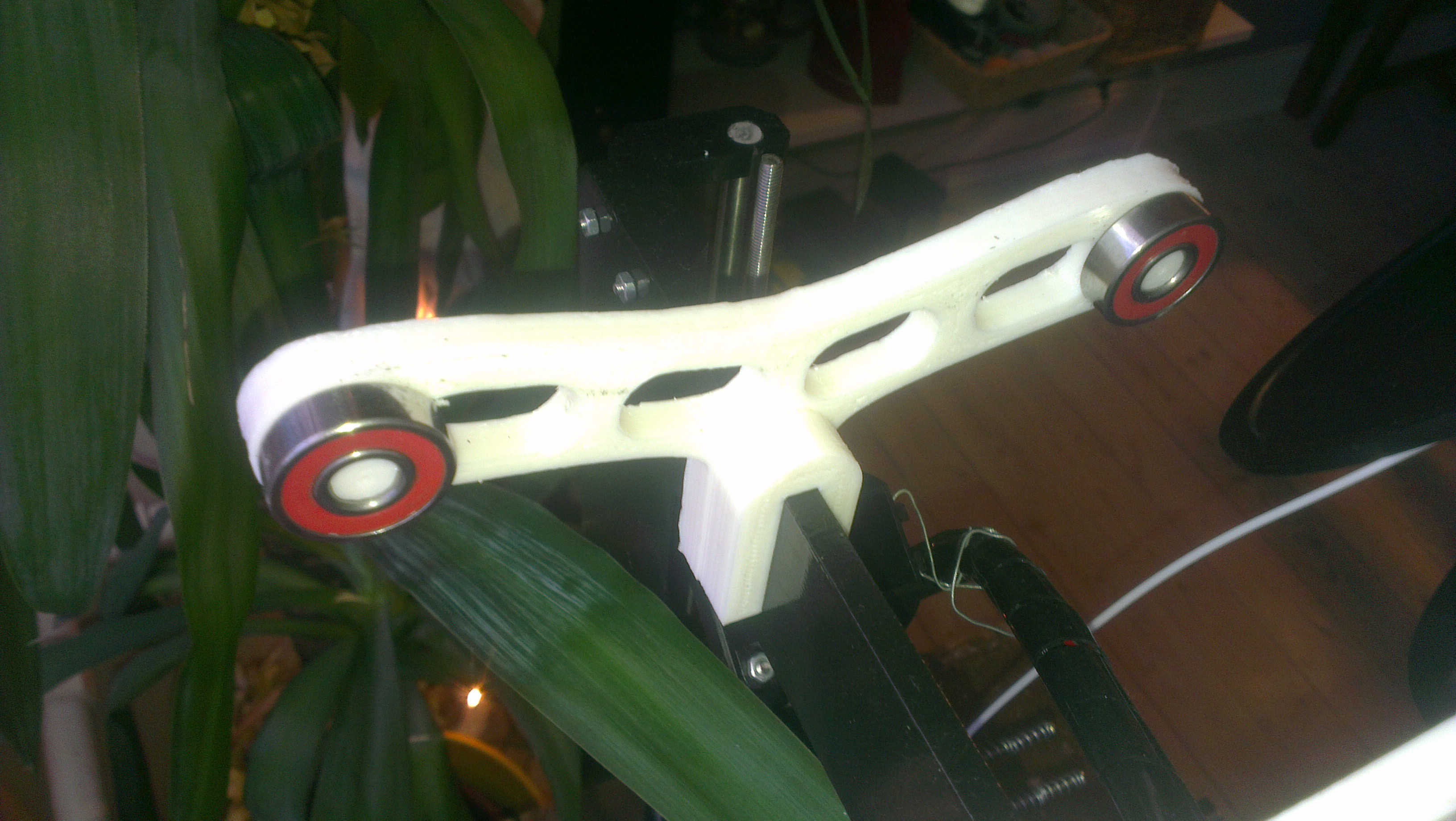 Prusa i3 spoolmount w/ bearings