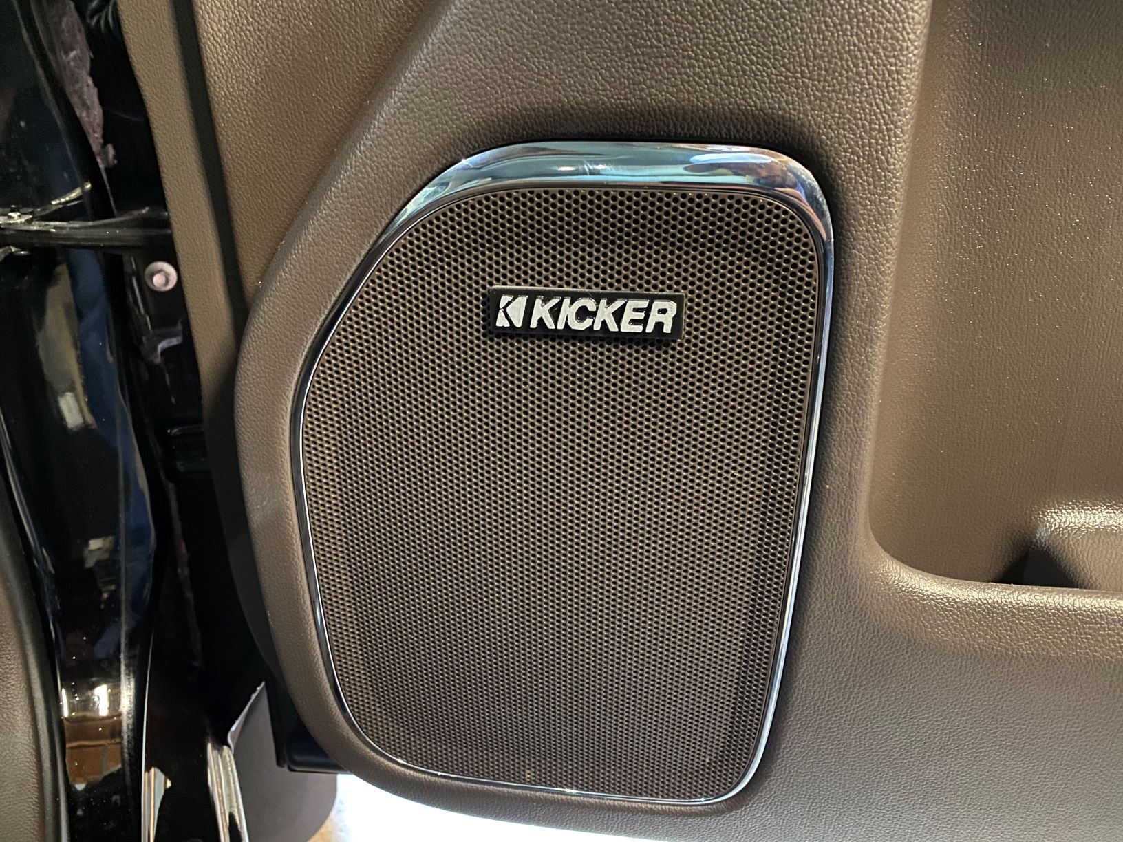Kicker badge