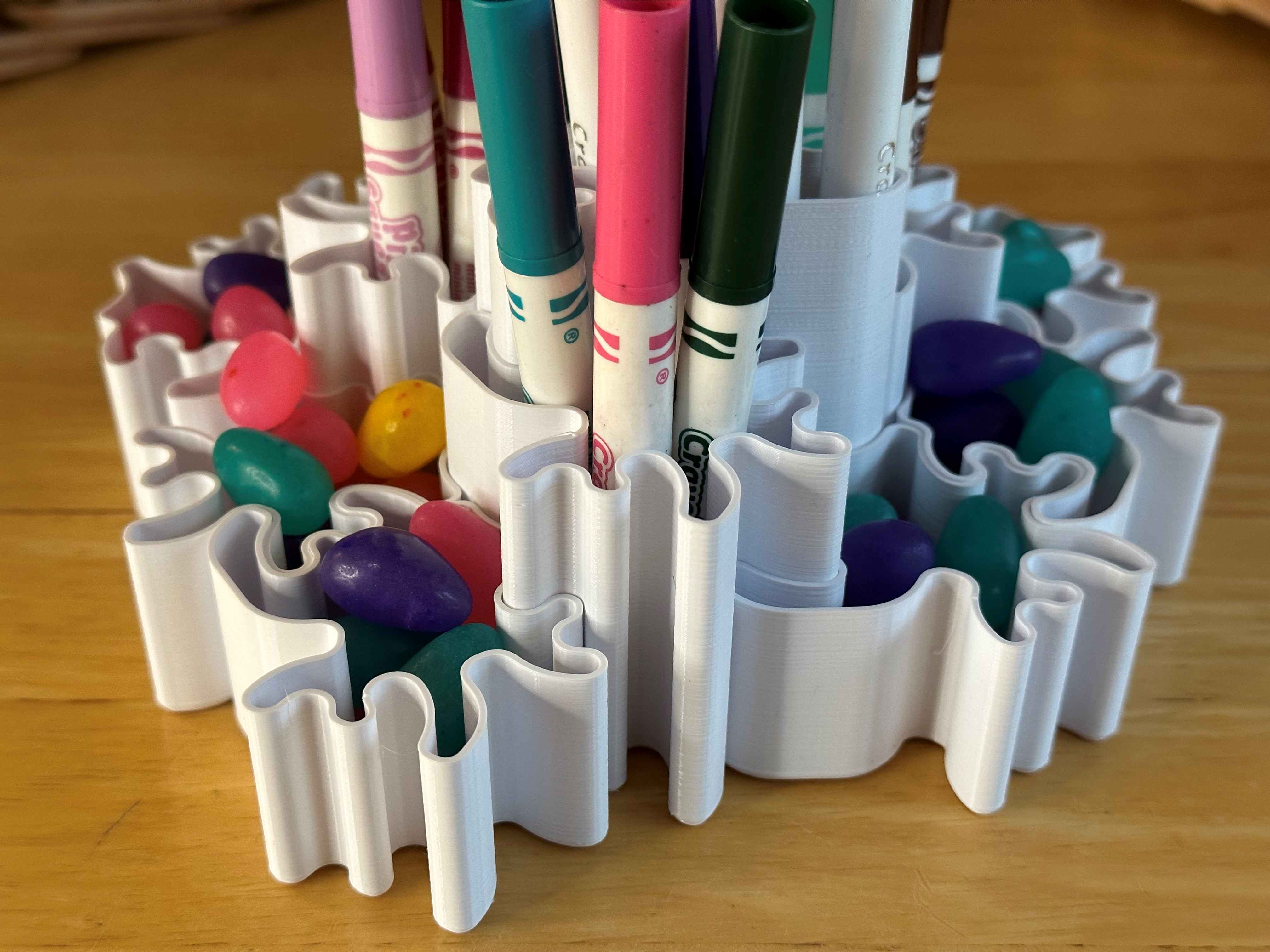 Aperiodic Desk Organizer