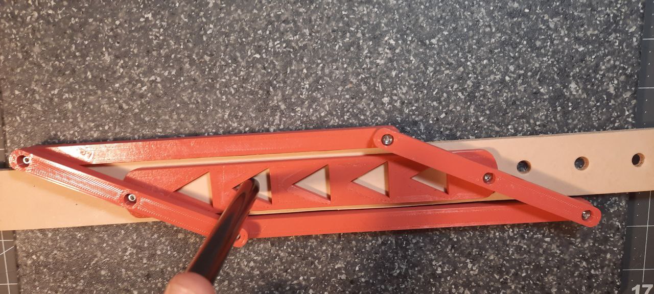 Self Centering leather strap punch guide