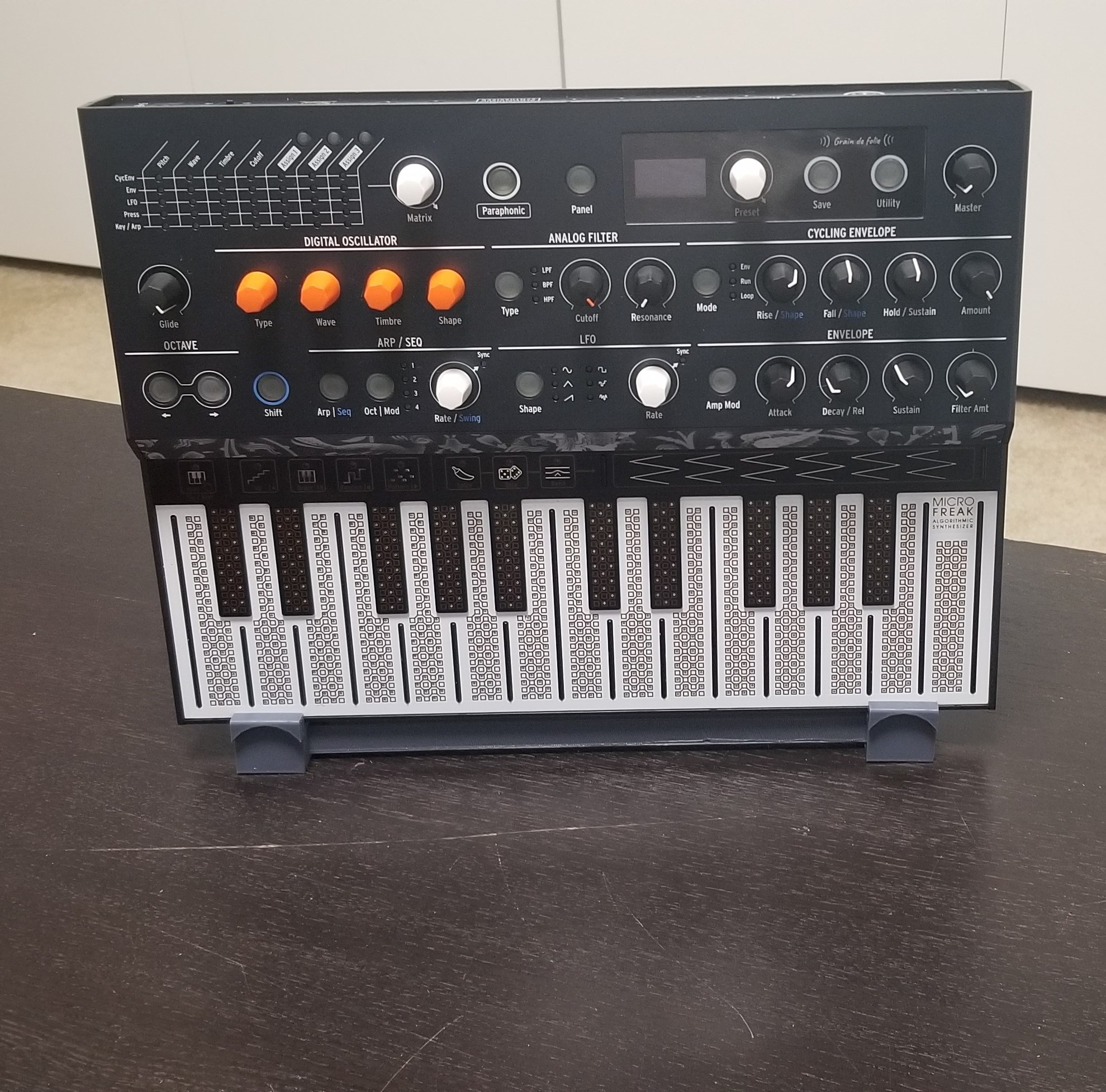 Arturia Microfreak Stand and Riser combo