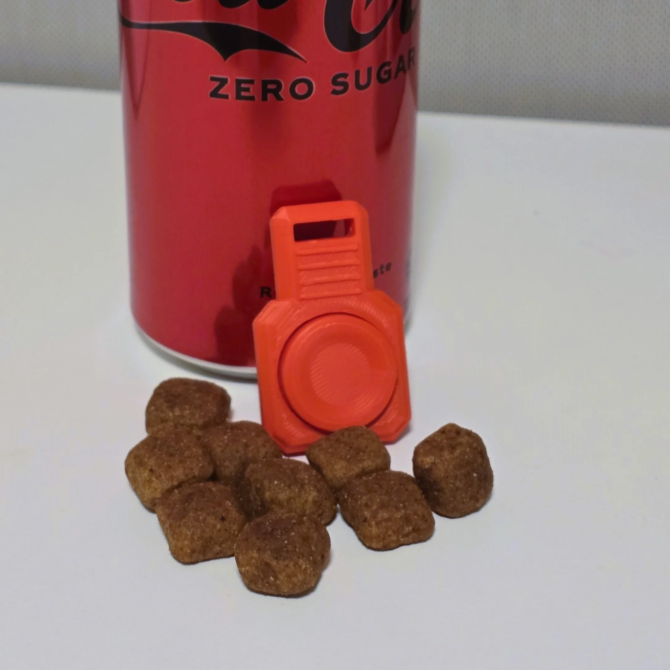 DIY Dog Training Clicker using Soda Can