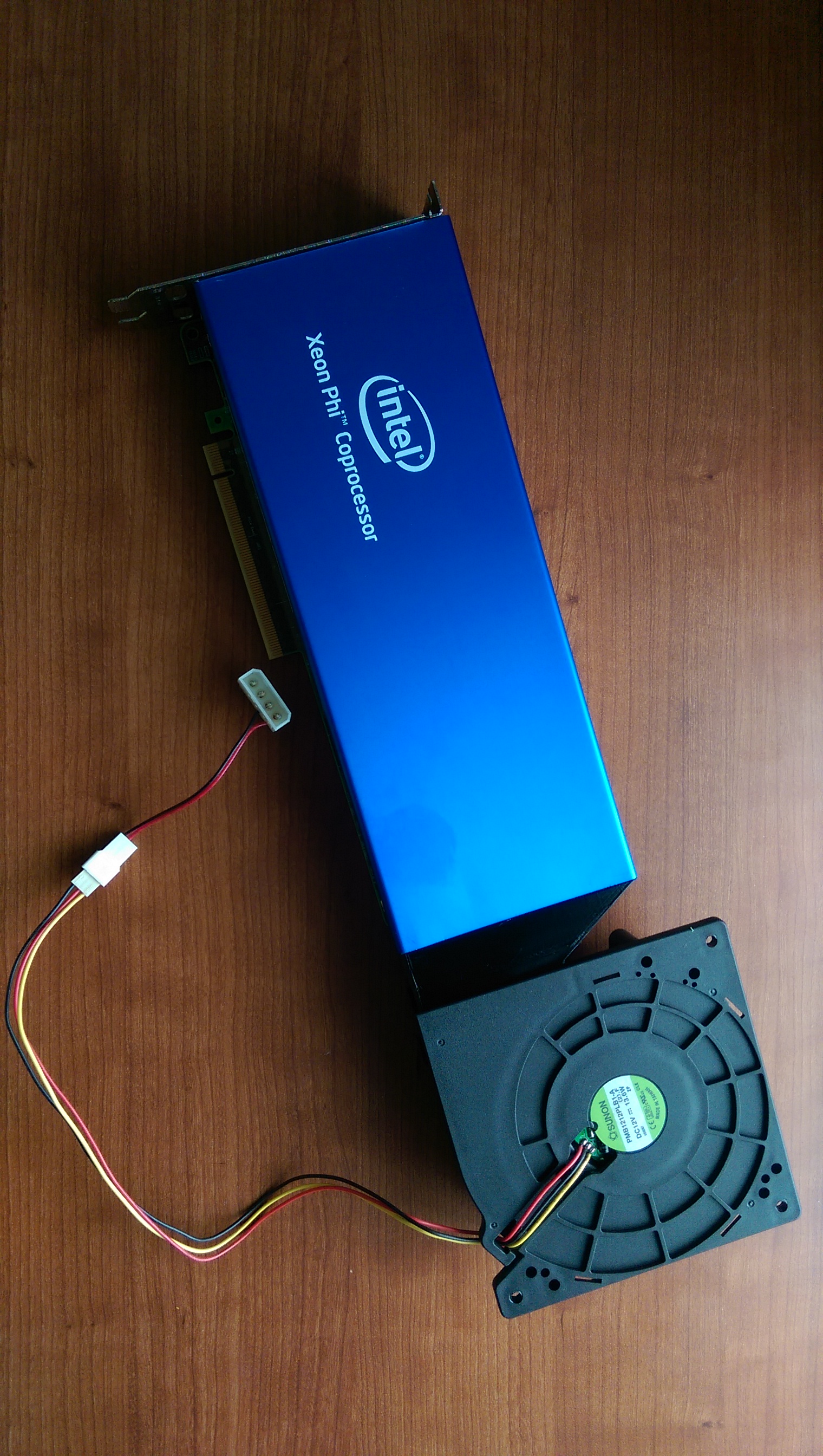 Xeon Phi passive-to-active cooling adapter / blower fan shroud