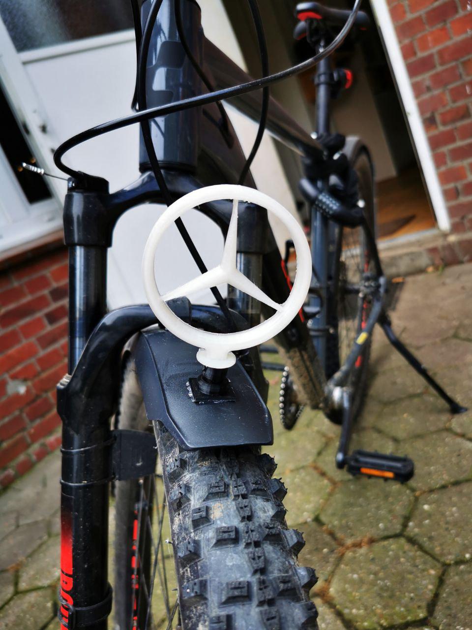Mercedes Benz Bycicle Star moveable