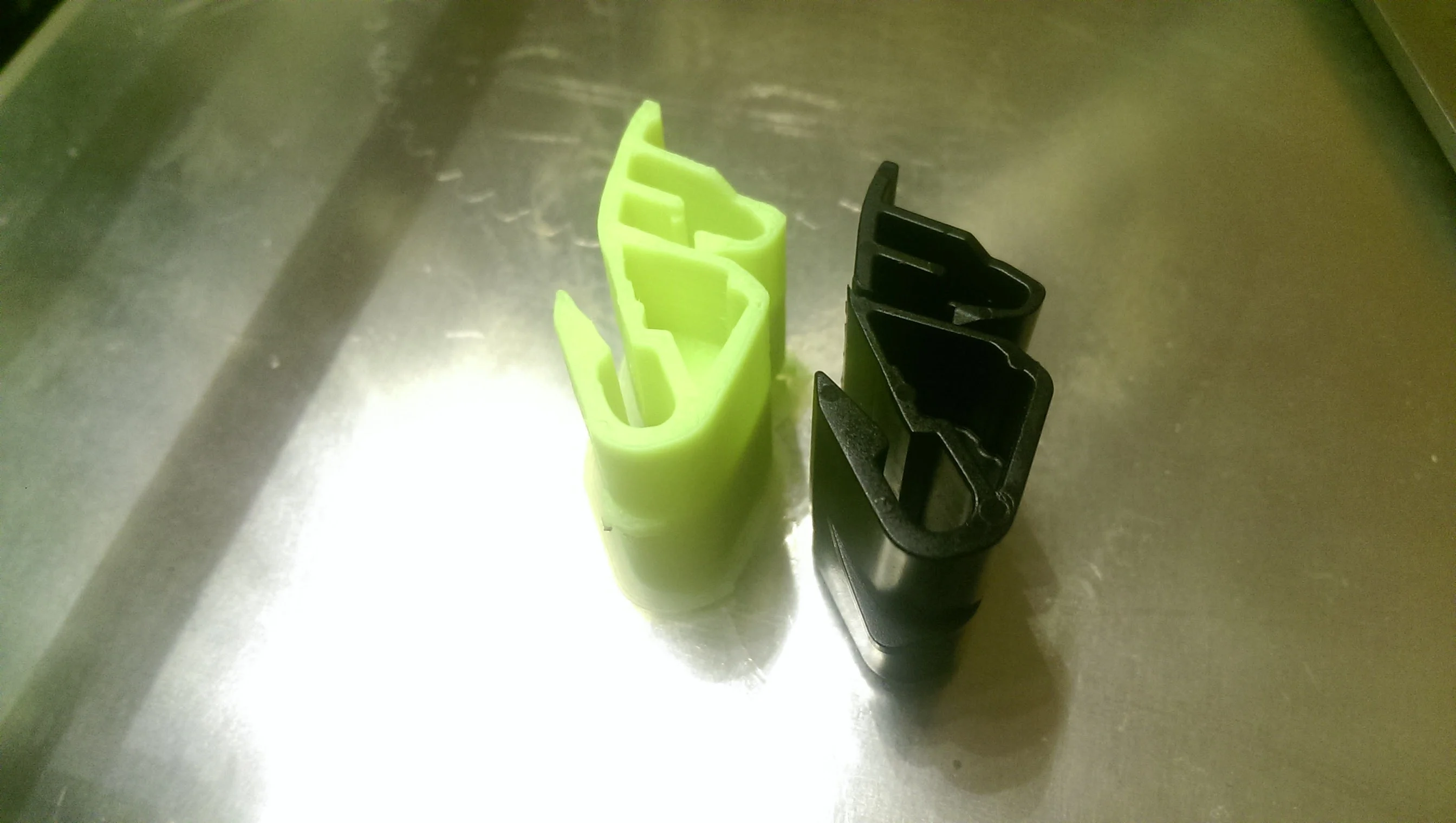 Renault Scenic II 8200407716 FLOOR CLIP