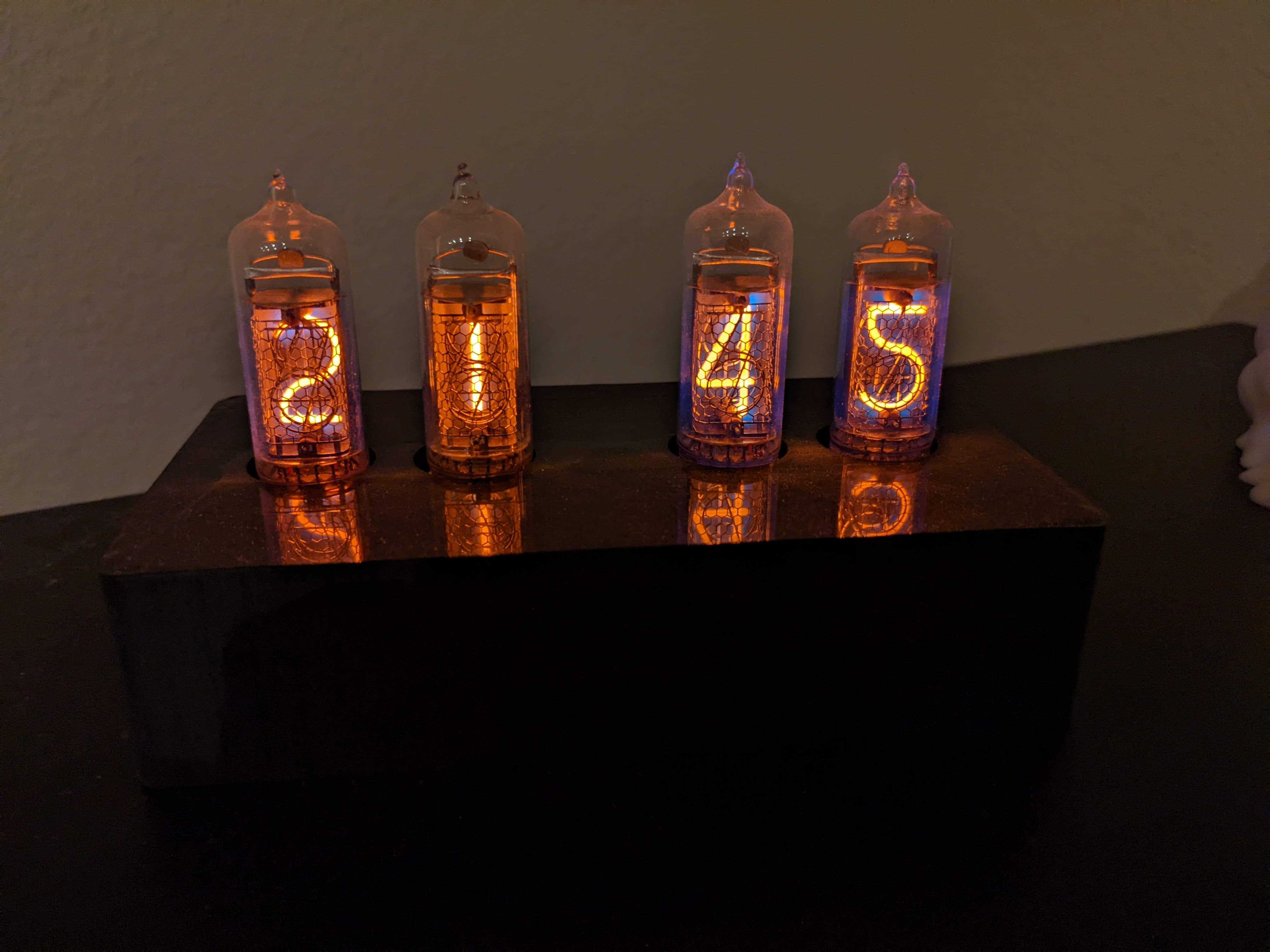 NixieClock_NodeMcu32