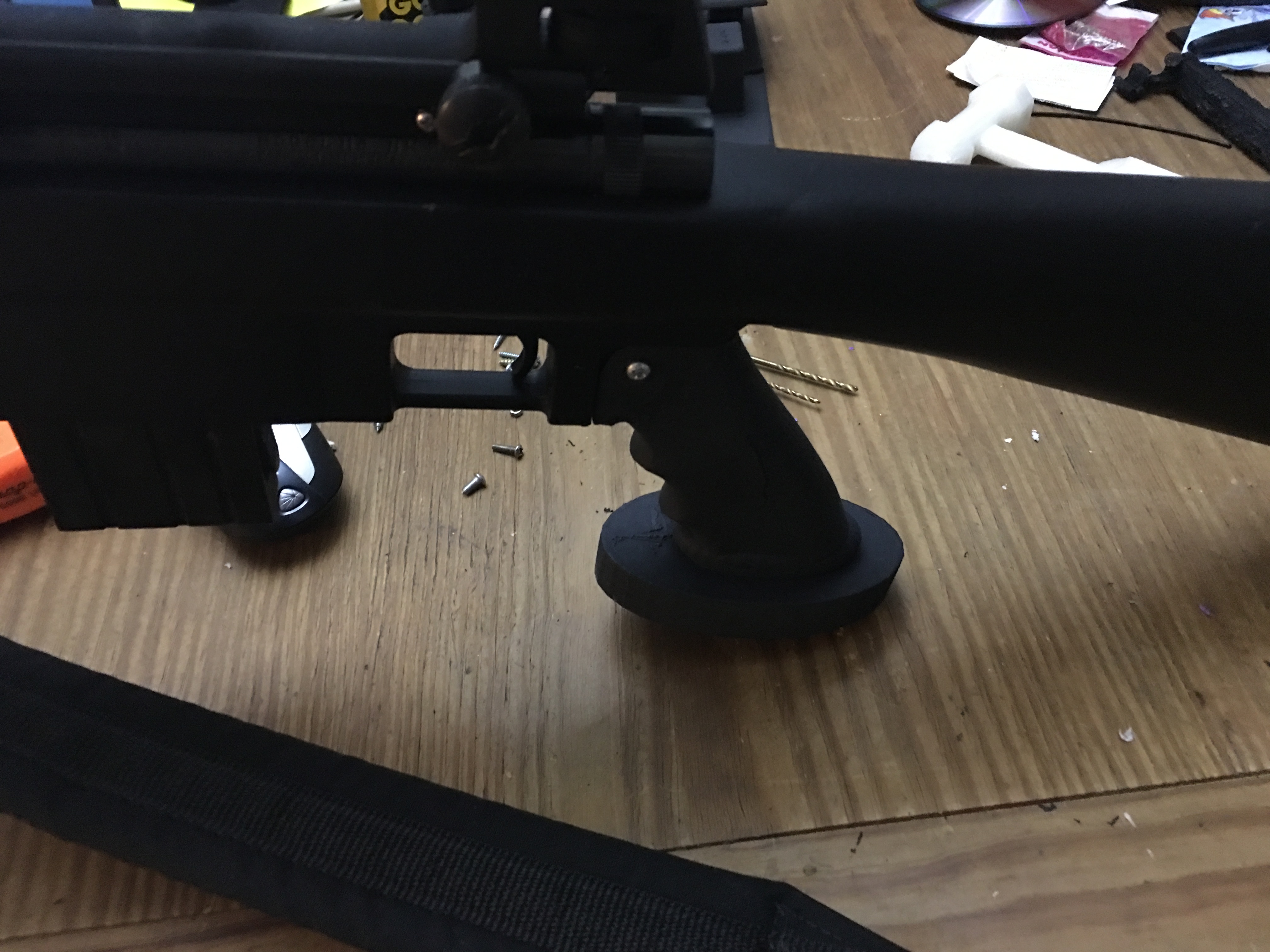 Kassnar / ARMSCOR / Squire Bingham M16 Ergo Grip