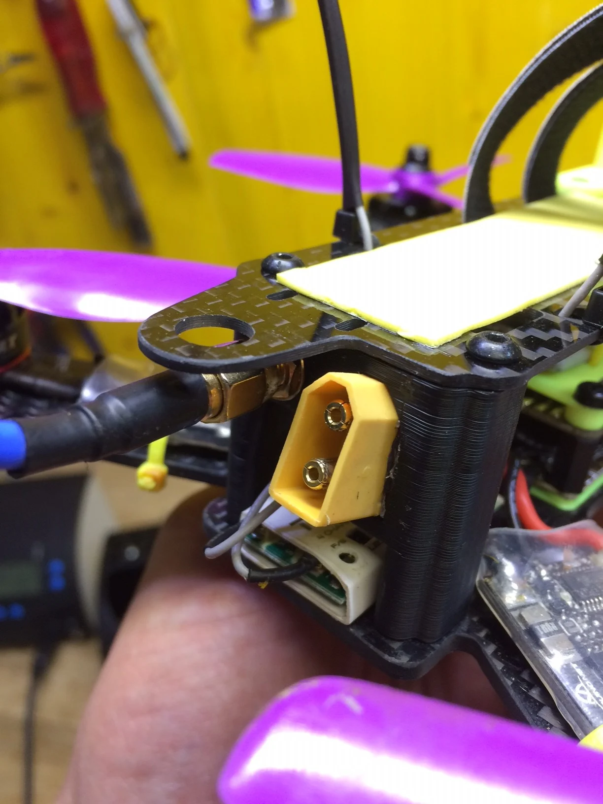 XT60 Mount for Lisam LS-210