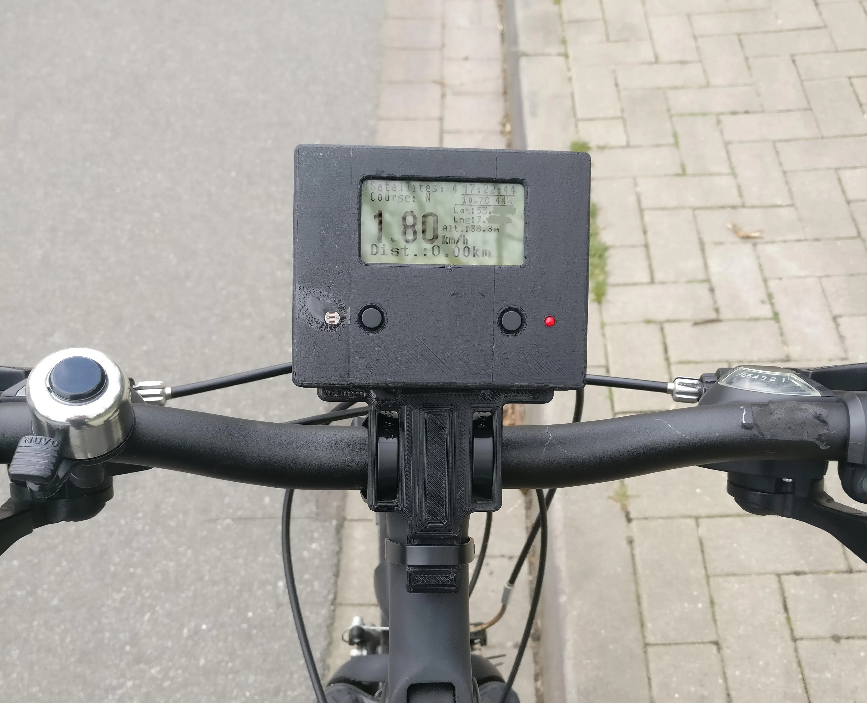 GPS Bicycle Computer w/ ESP32, Speedometer, SD Logging