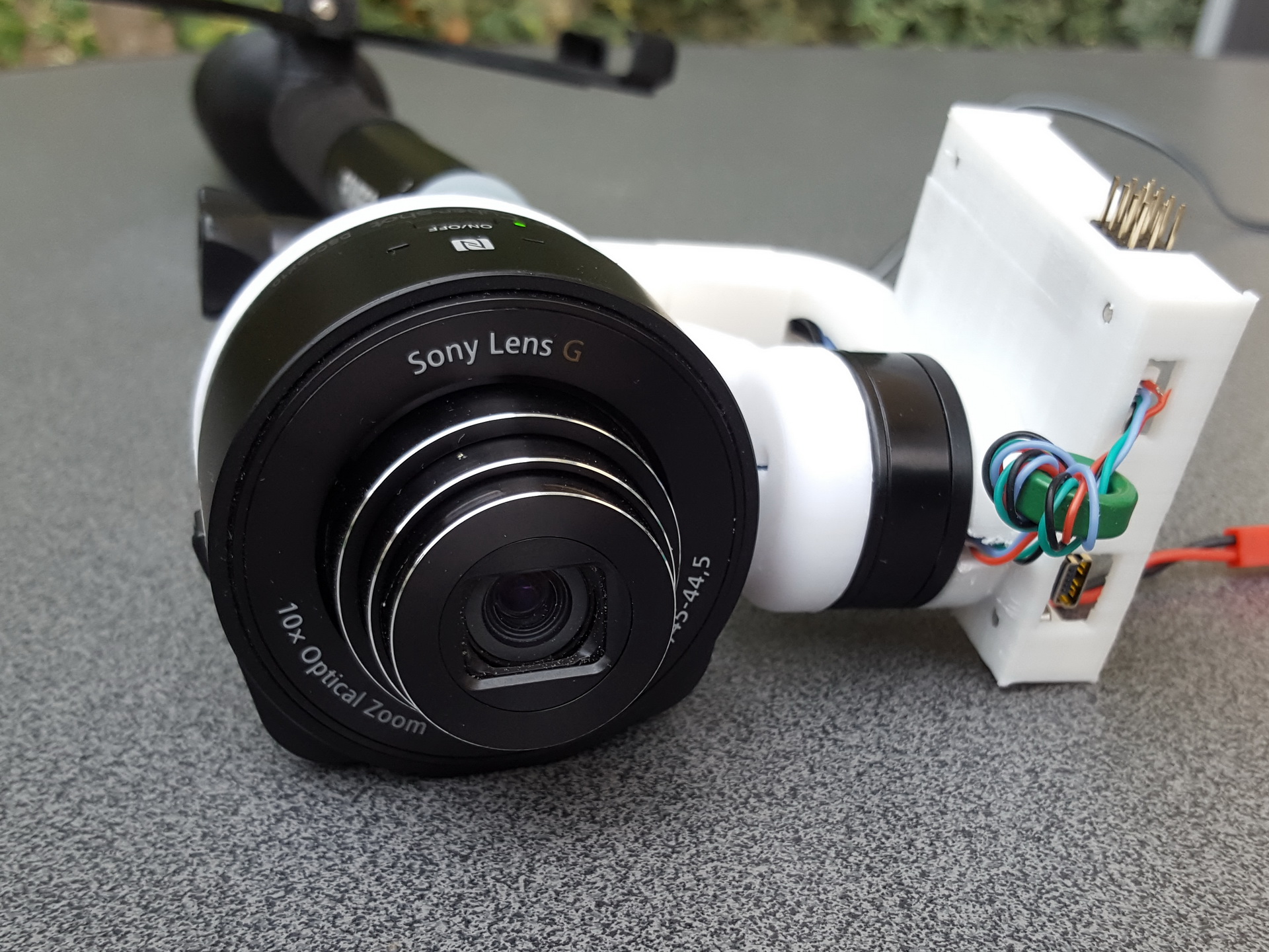 2D Gimbal Stick for Sony DSC-QX10