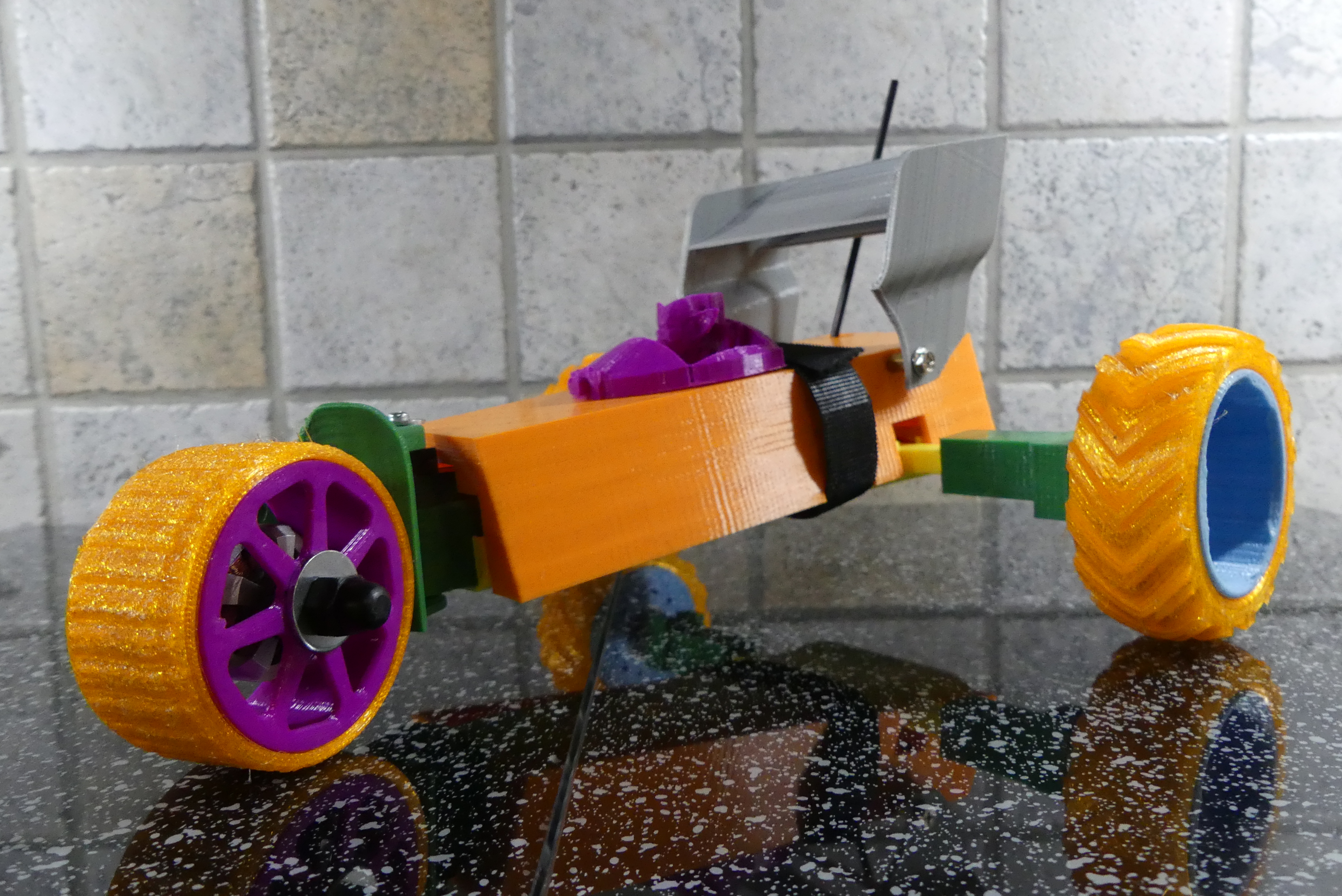 R/C brushless tricycle