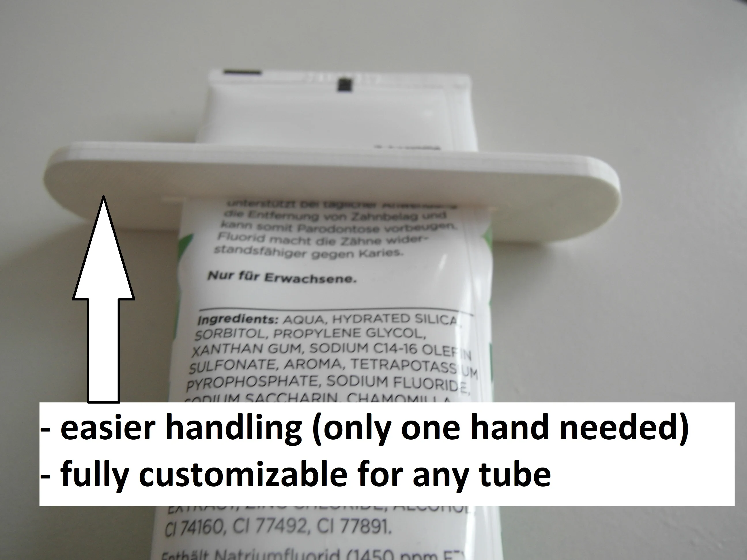 A Parametric toothpaste squeezer