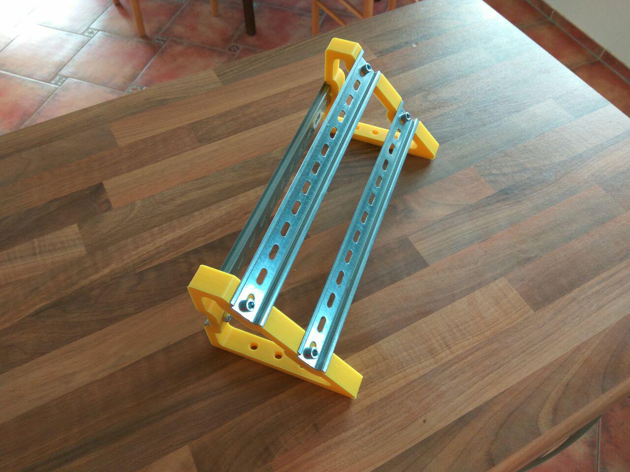 DIN Rail Development Rig