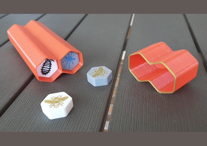 Estuche para Hive de viaje (14 fichas) / Case for Pocket Hive (14 pieces)