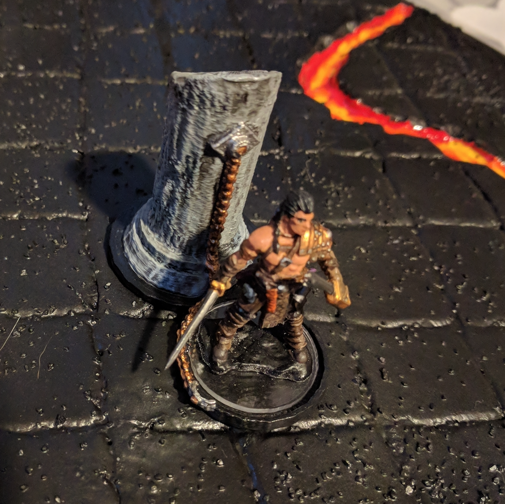 Column w/ Prisoner Manacles & Spot for Mini - 28mm gaming