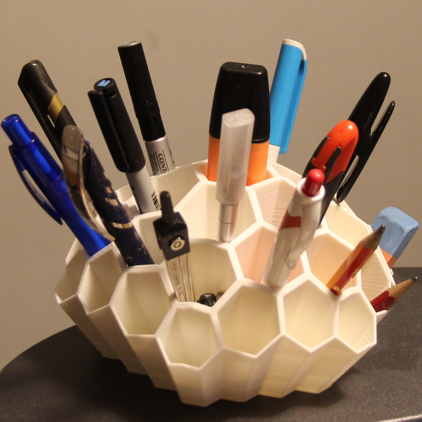 Honeycomb desk organizer