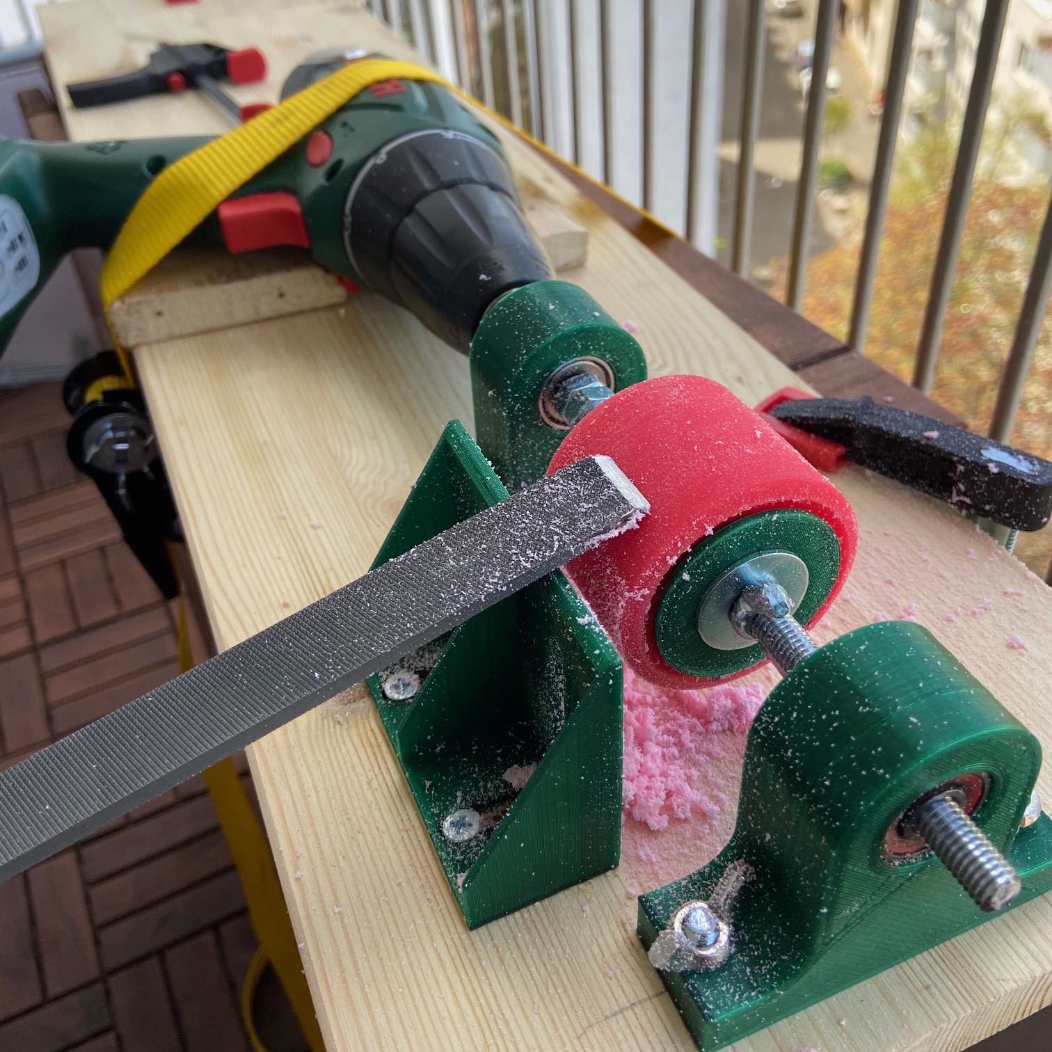 Lathe for Skateboard and Longboard Wheels