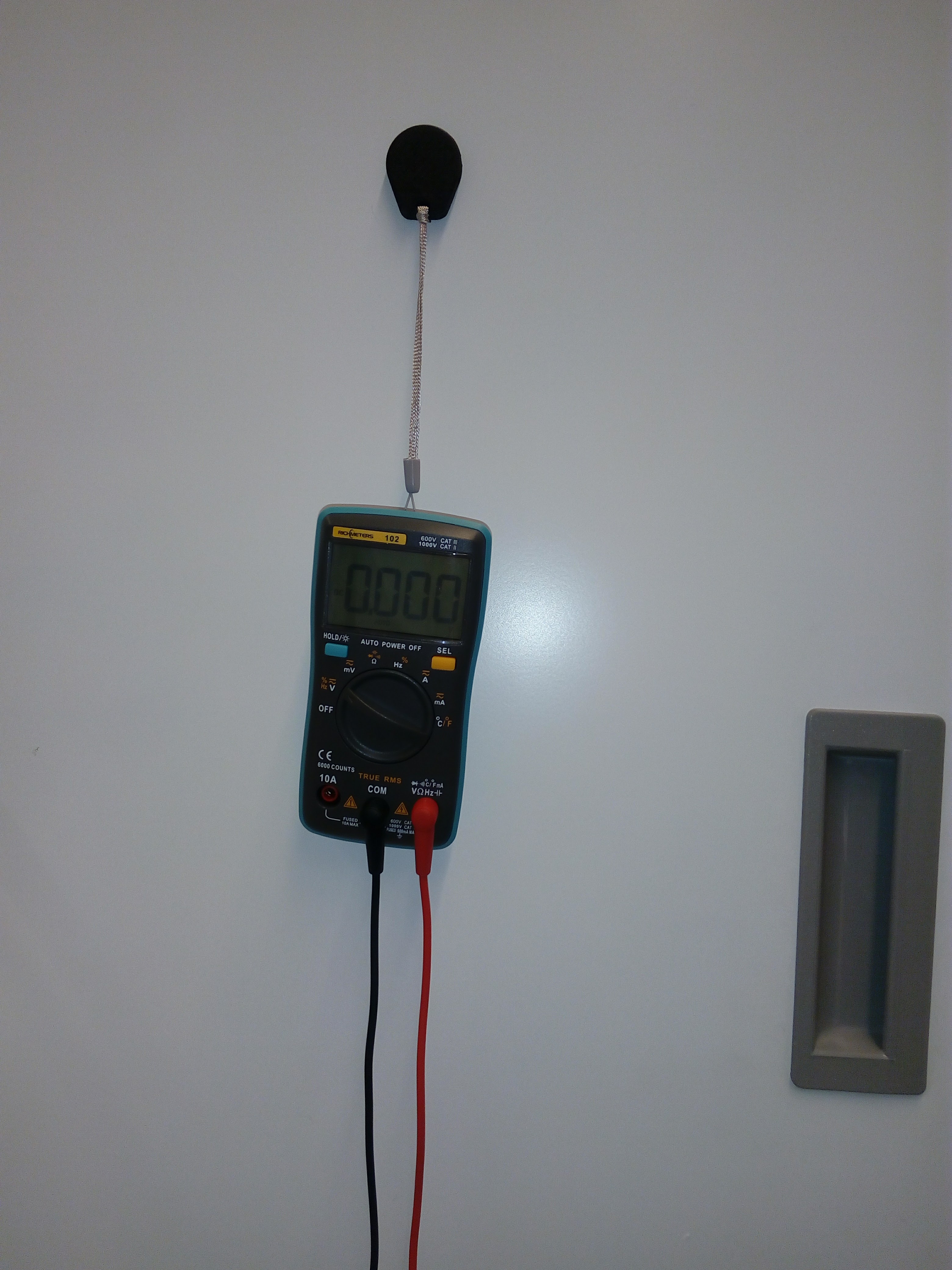 Magnet Support for Multimeter