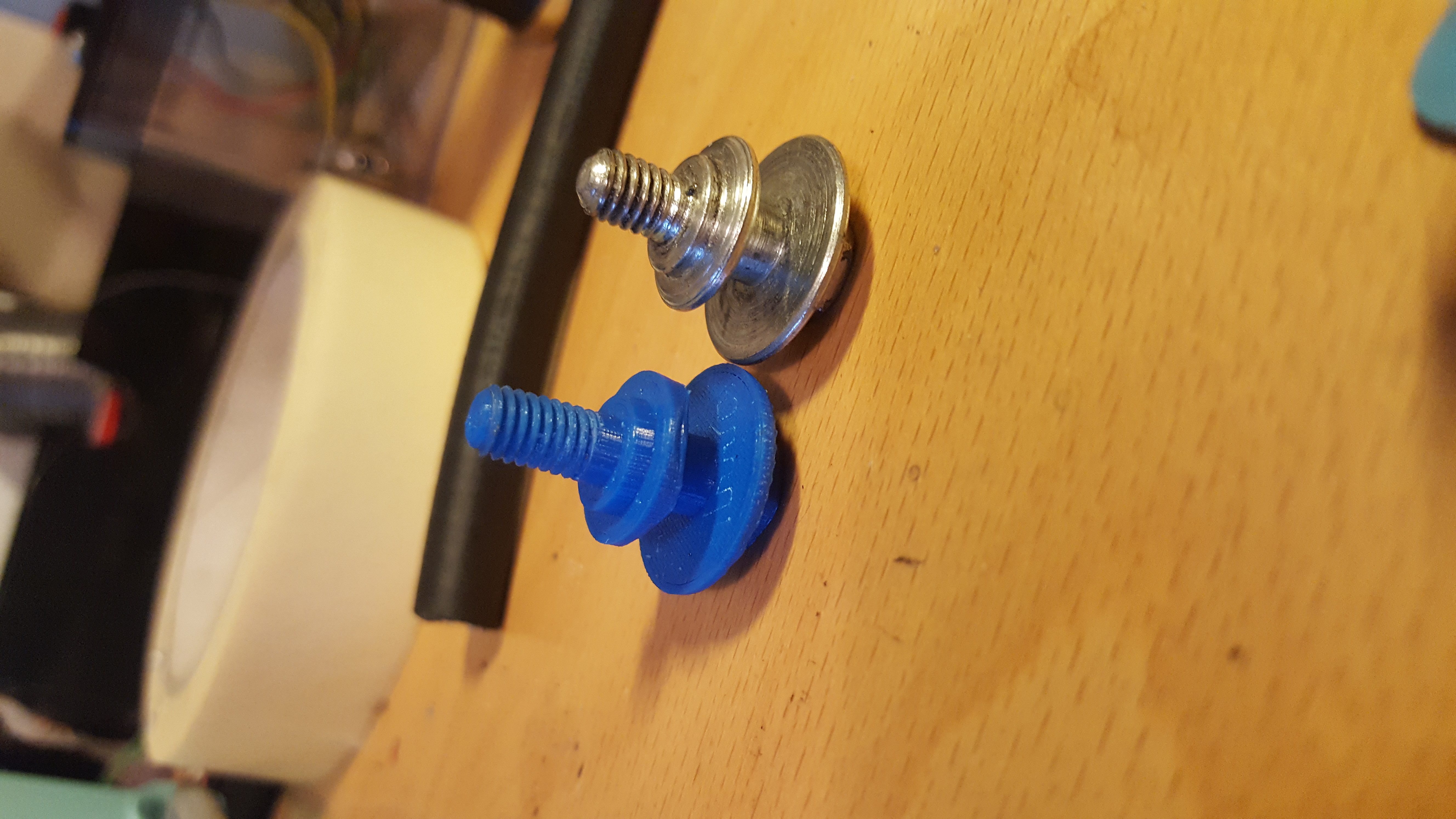 KTM RC125 bolt