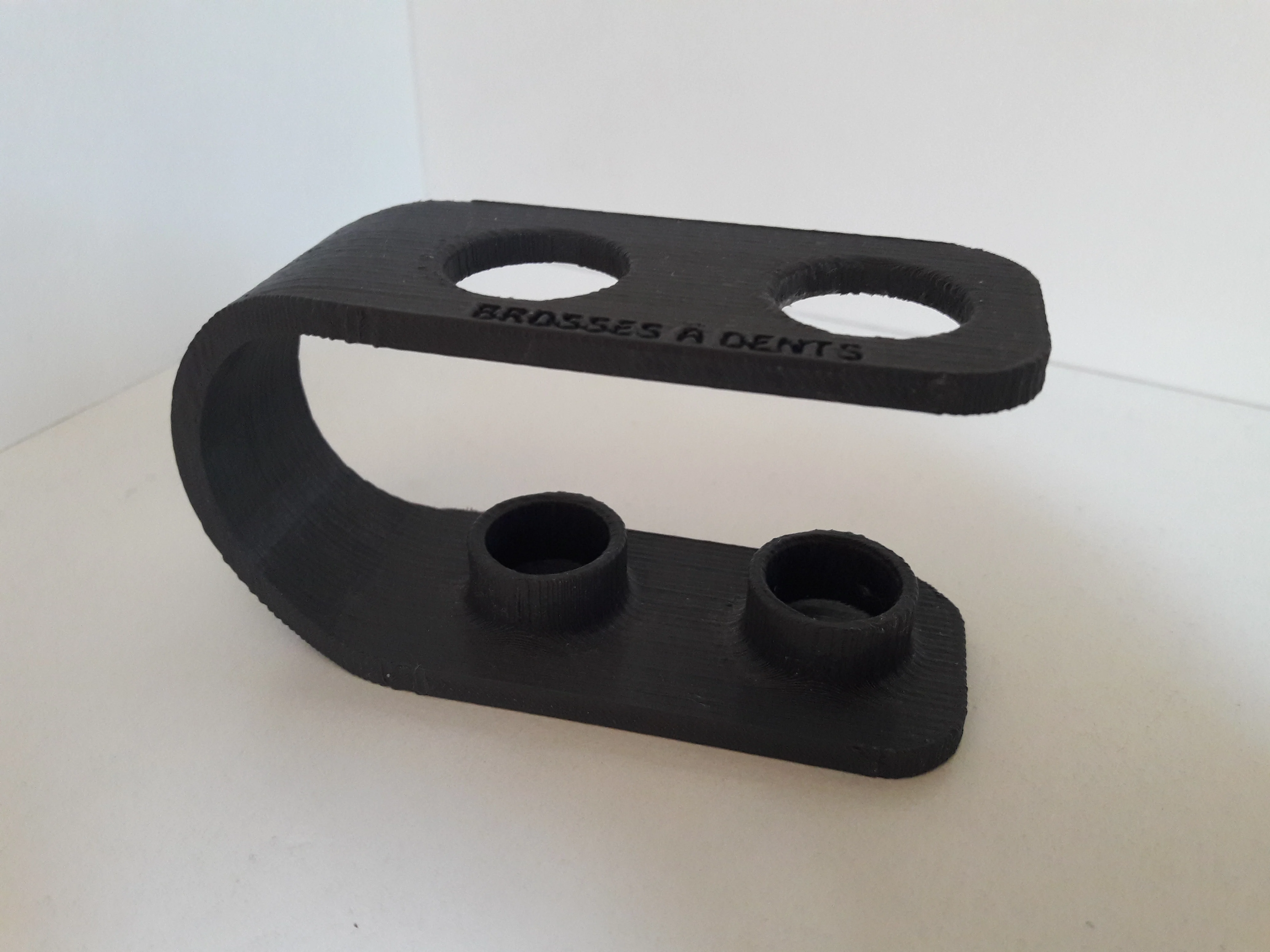 Toothbrush holder modern design
