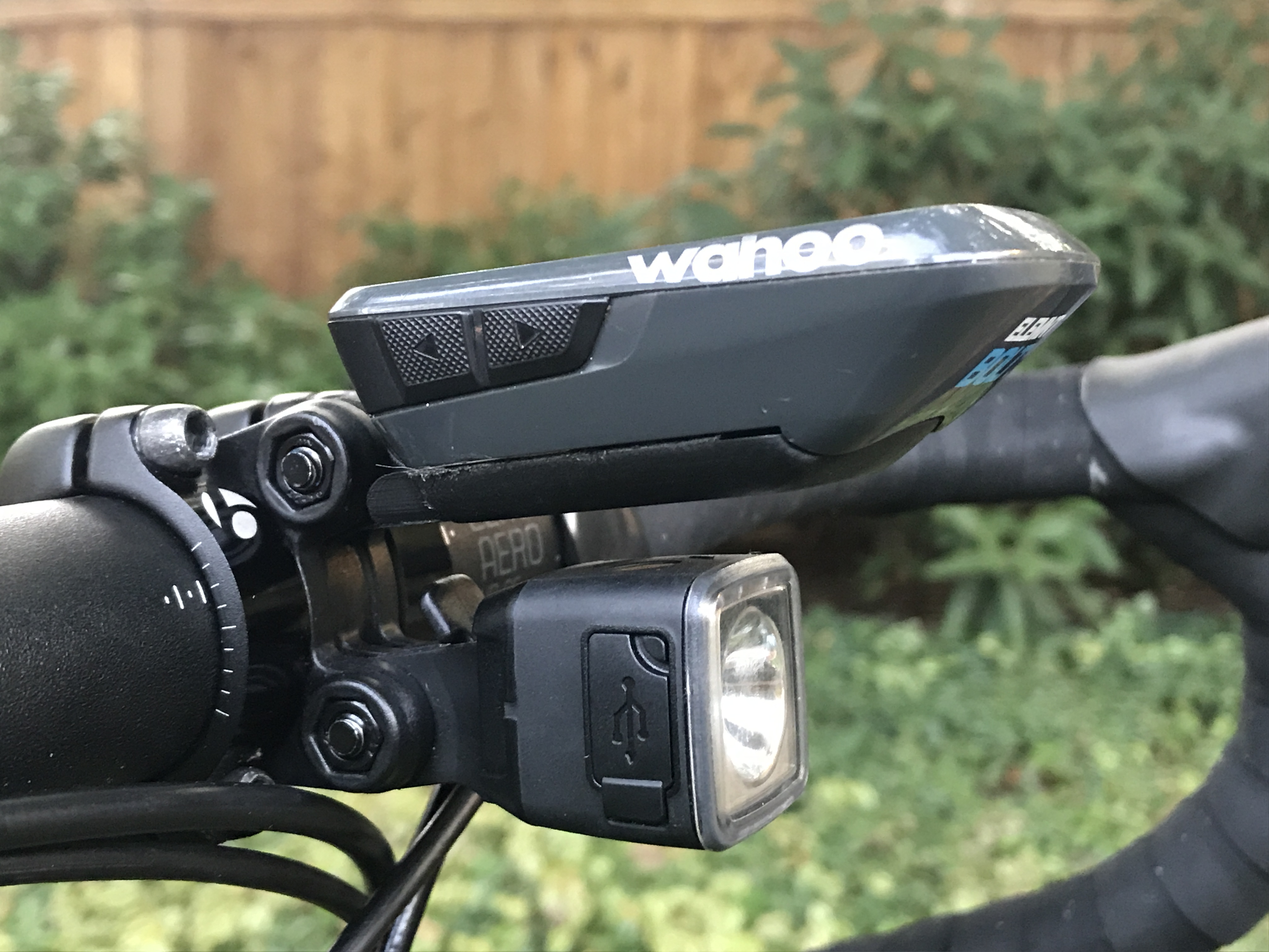 Aero Blendr mount for Wahoo Elemnt Bolt