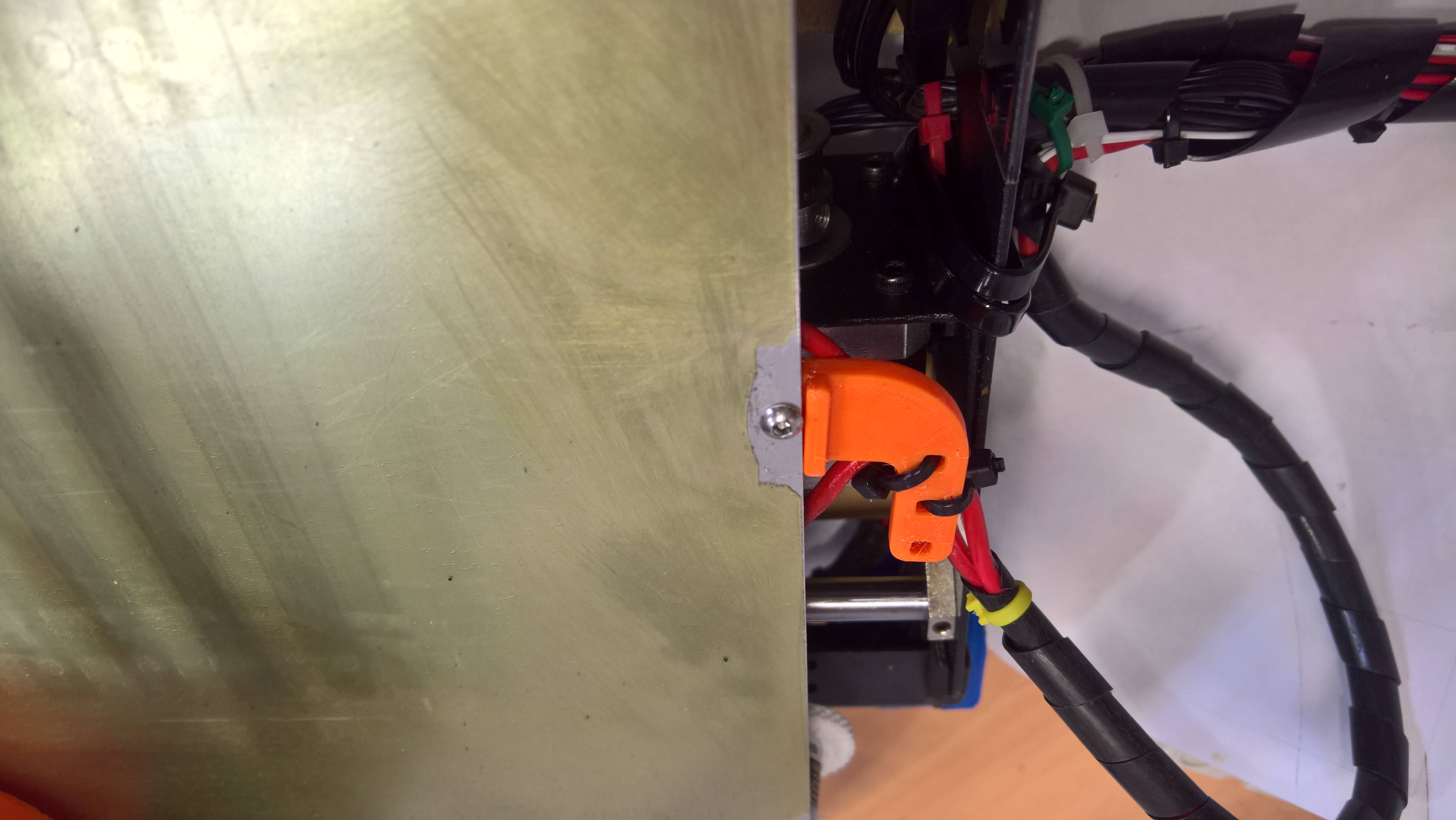 Heatbed cable strain relief Wanhao Duplicator i3 (low-profile)