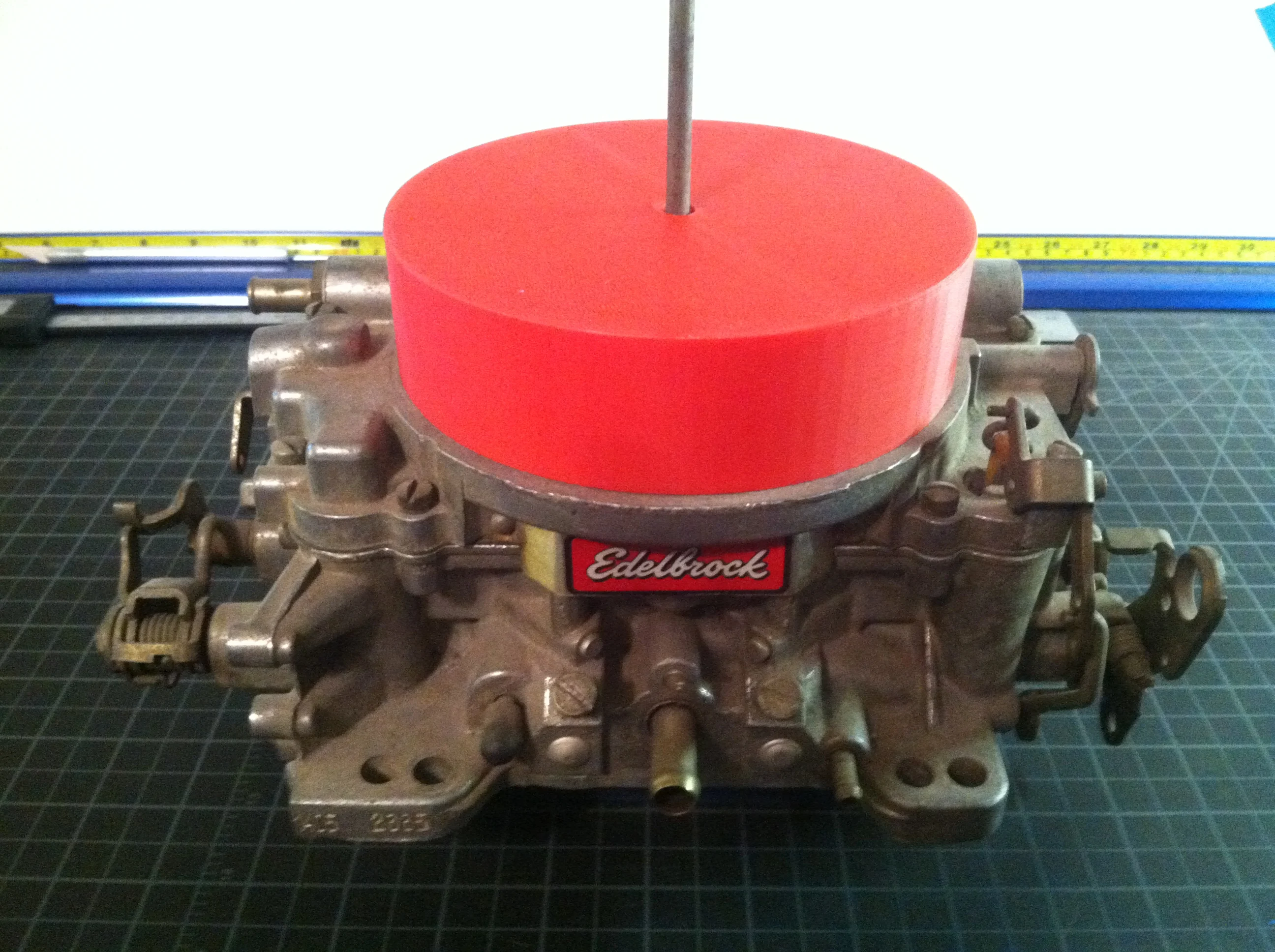 Carburetor cover hat for Edelbrock 4 barrel