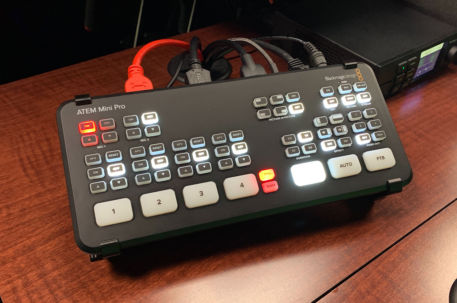 Blackmagic ATEM Mini / Mini Pro Stand