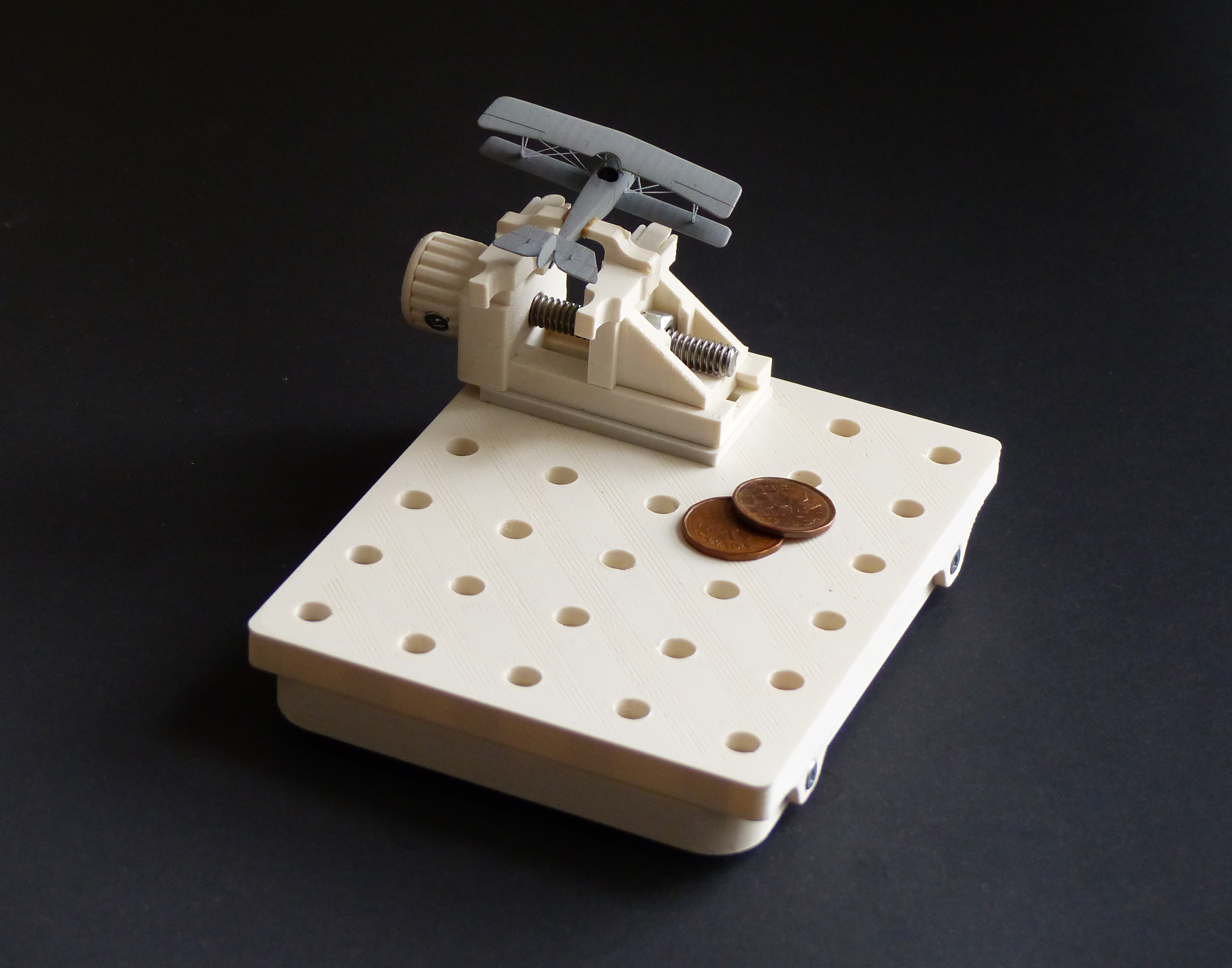 Weighted Base for Modular Clamping System