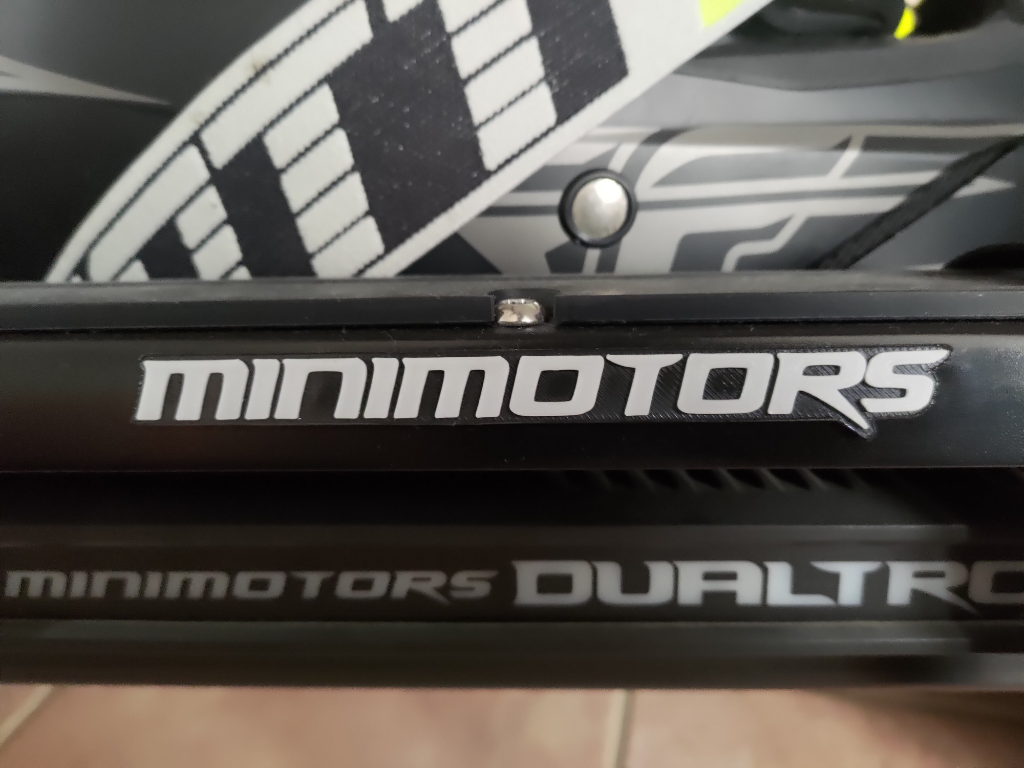 MINIMOTORS Emblem