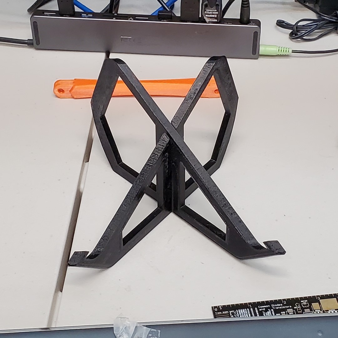14" Laptop Butterfly Stand for 220mm Round Kossel Delta