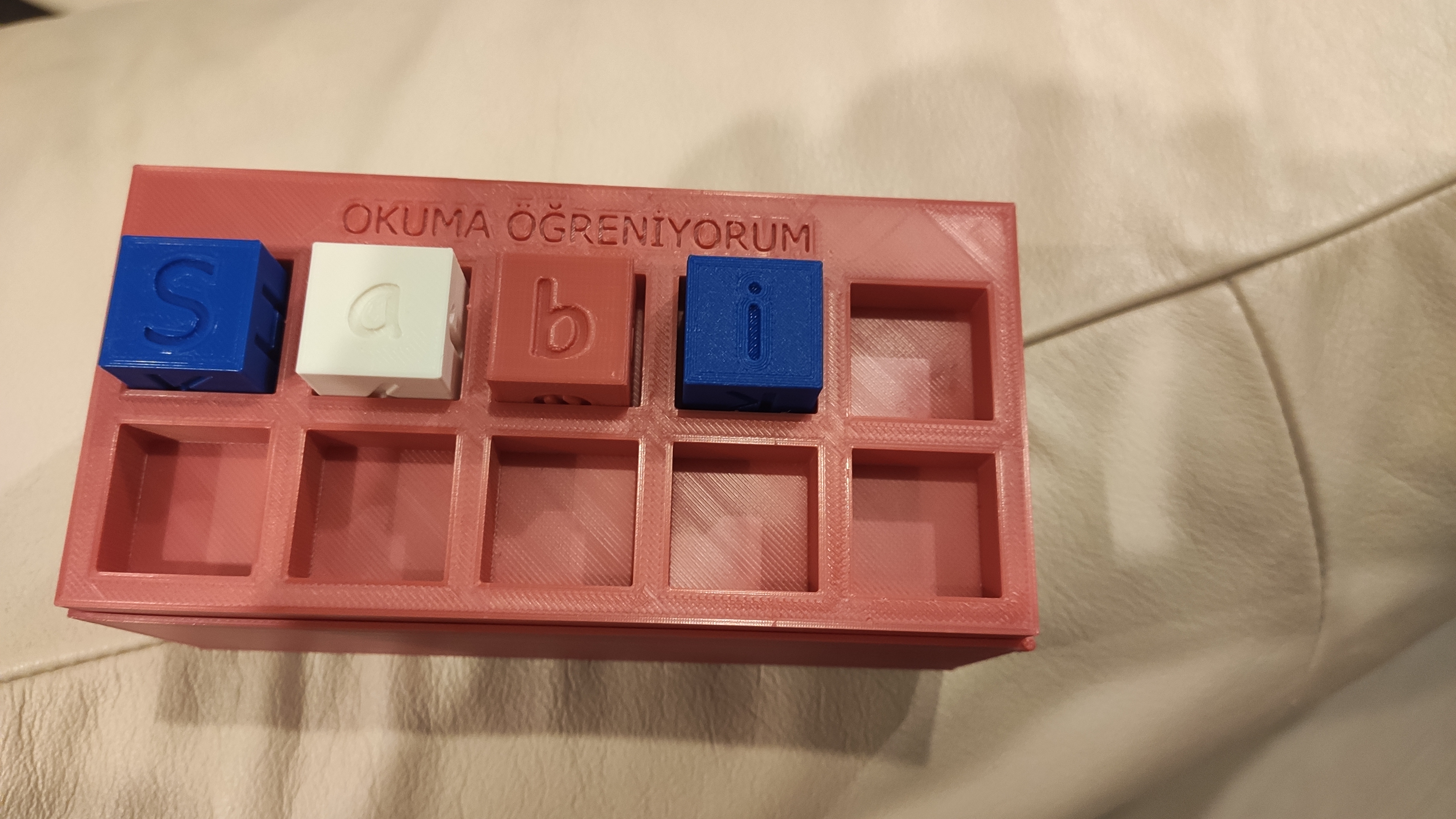 Okuma Öğreniyorum - I am reading