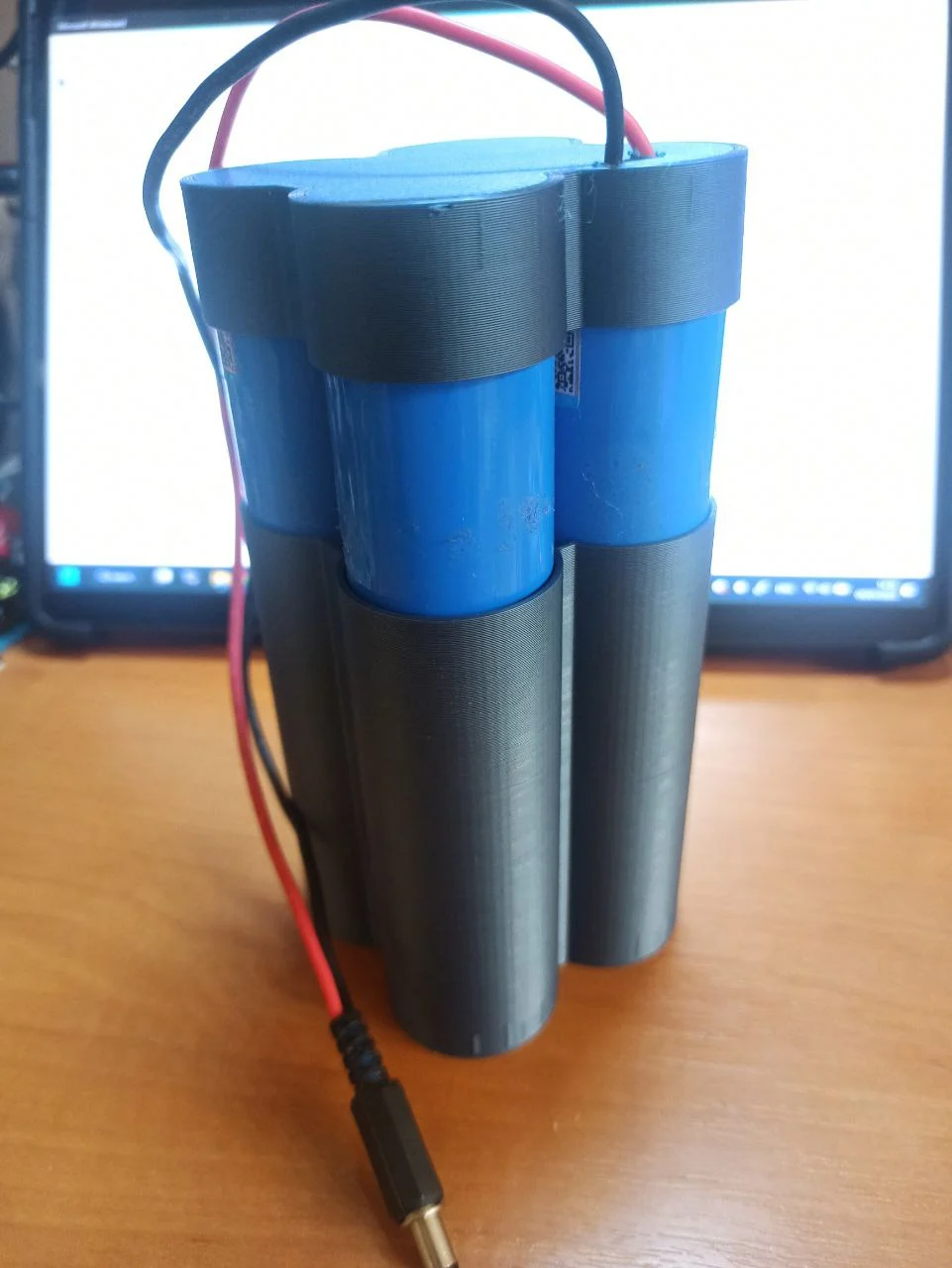 LiFePo4 33140 4s1p battery holder