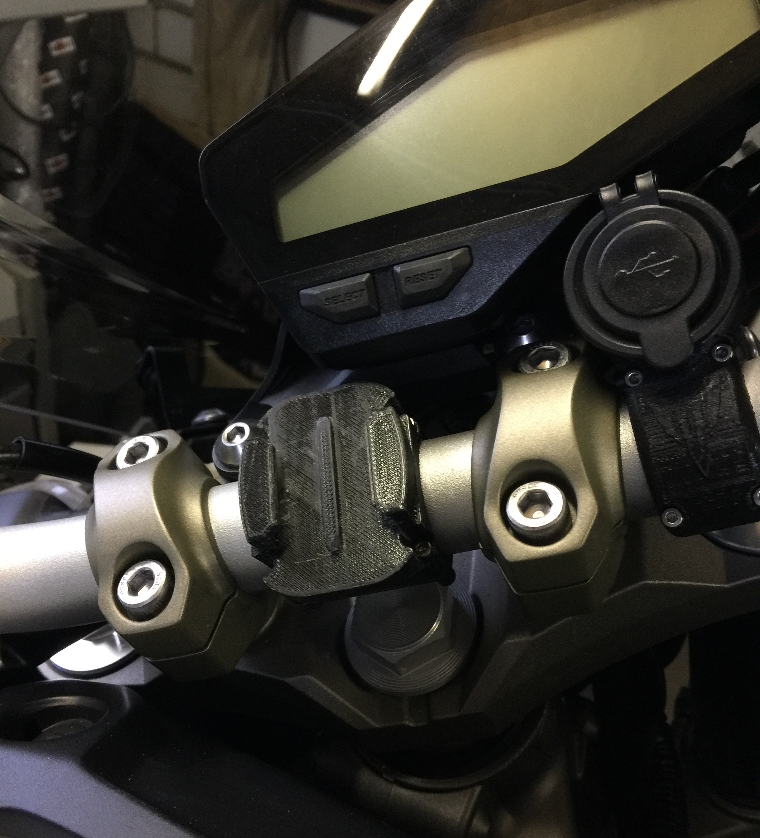Yamaha MT09 GoPro mount