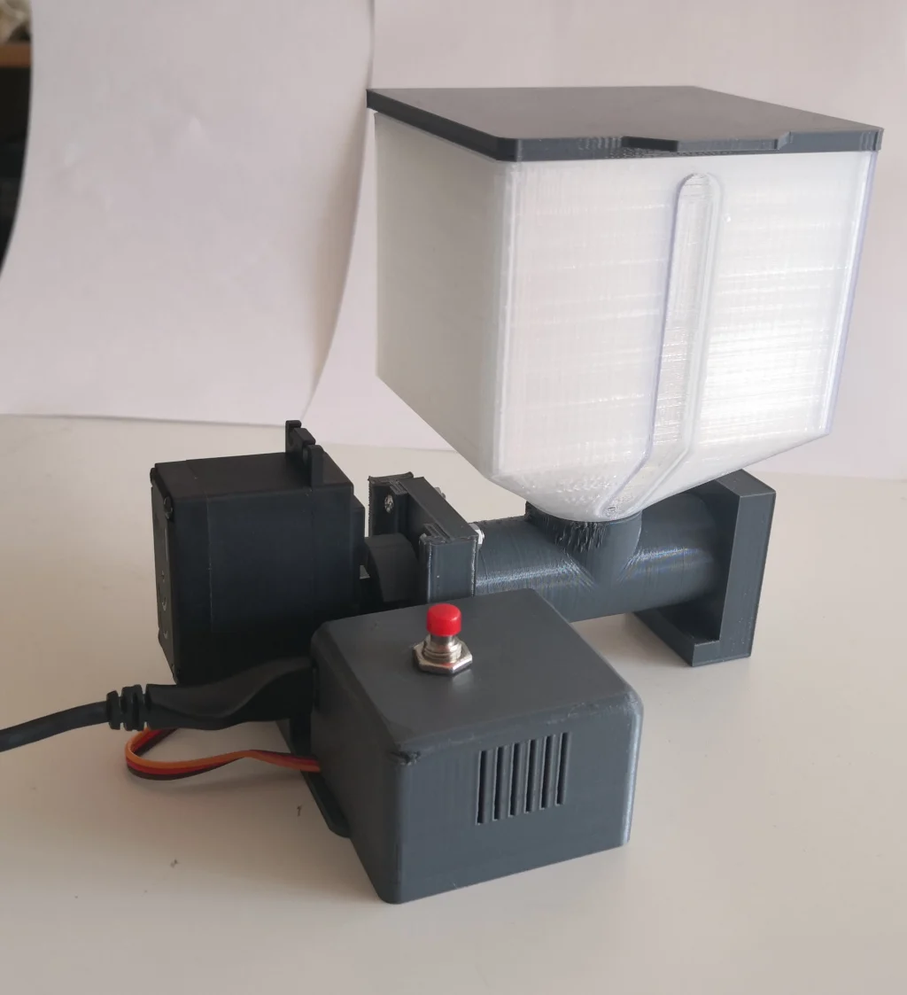 Automatic Fish Feeder De Luxe