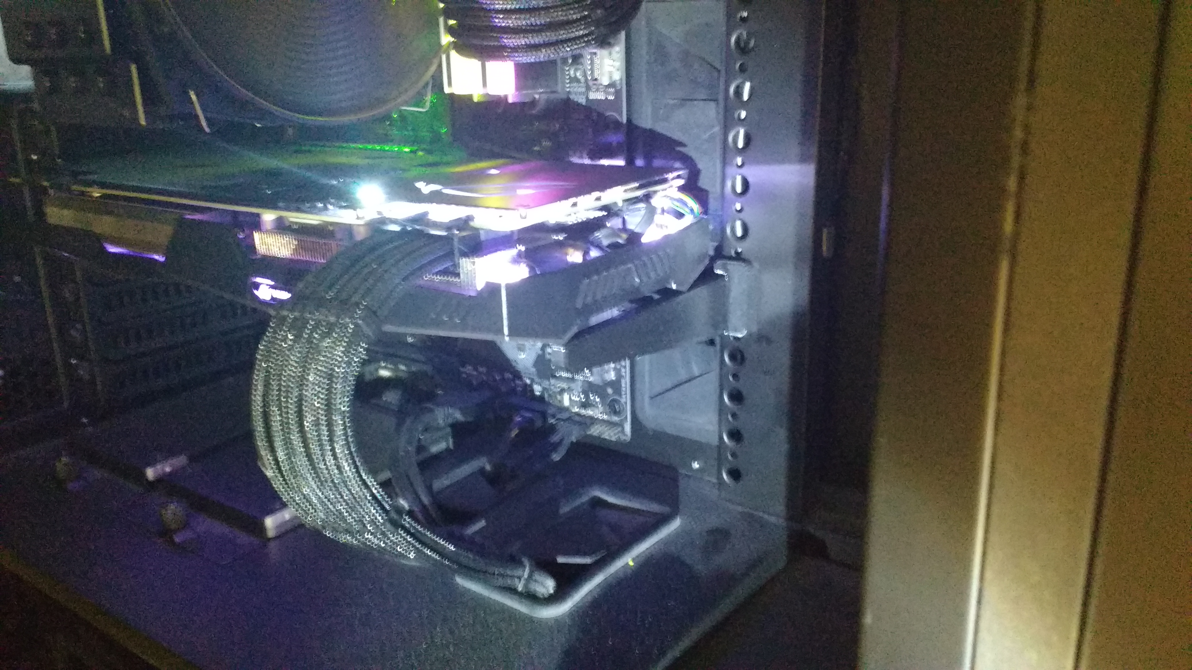 GPU sag preventor Asus 2070