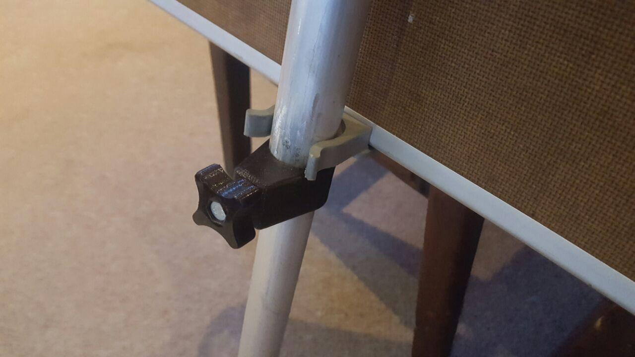 Flipchart Replacement Leg Clamp