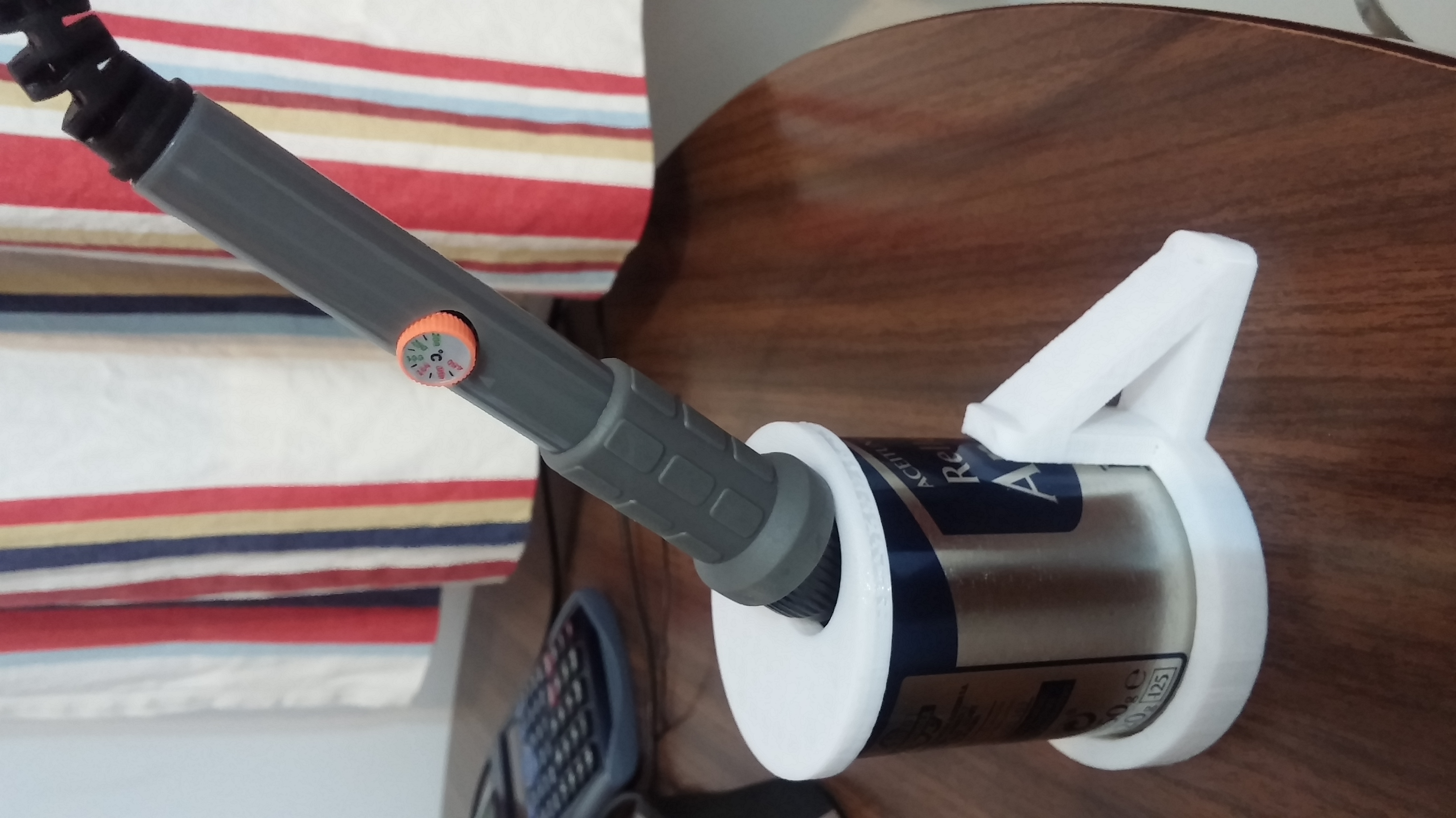 Soporte para soldador de estaño (iron soldering)
