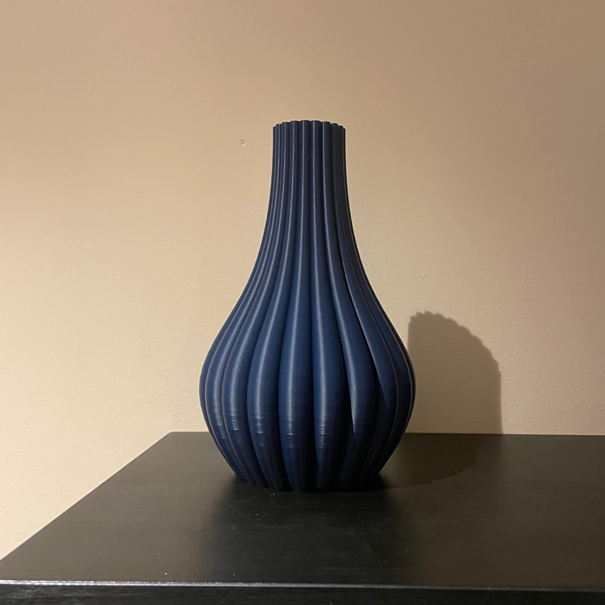 DC Ribbed Droplet Vase
