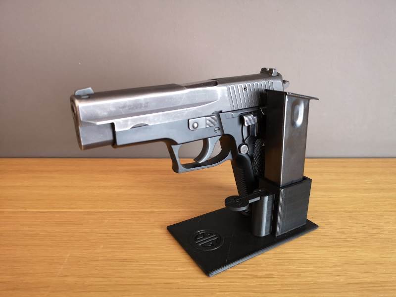 Gun stand - Sig Sauer P226 - Range Edition