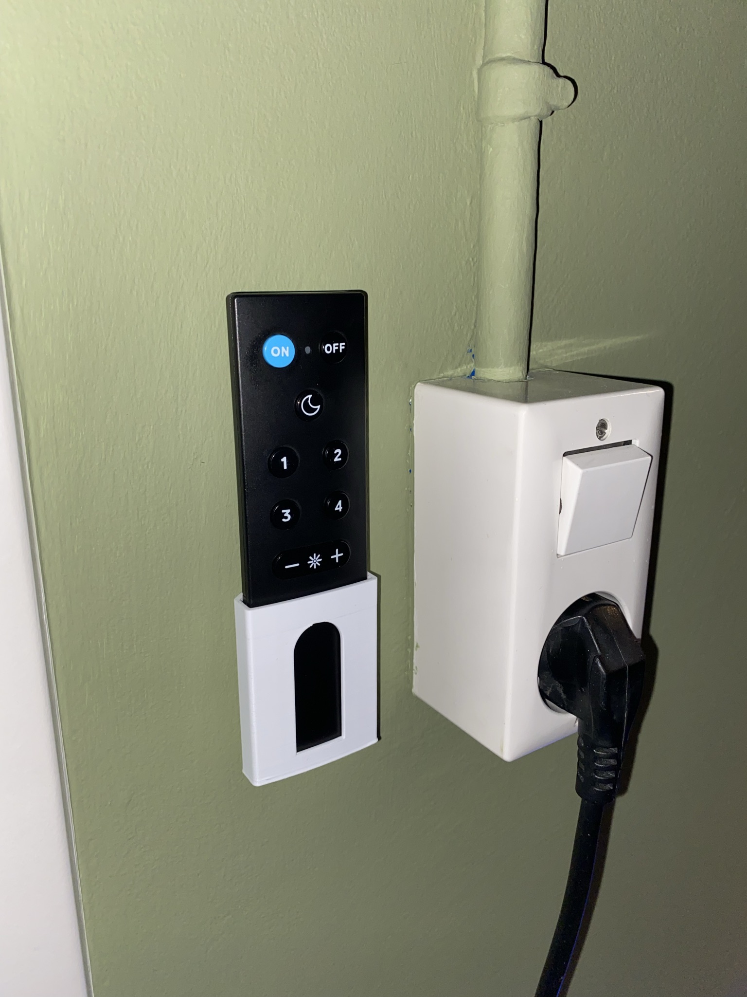 Remote Holder for WiZ Smart light remote (WizMote)