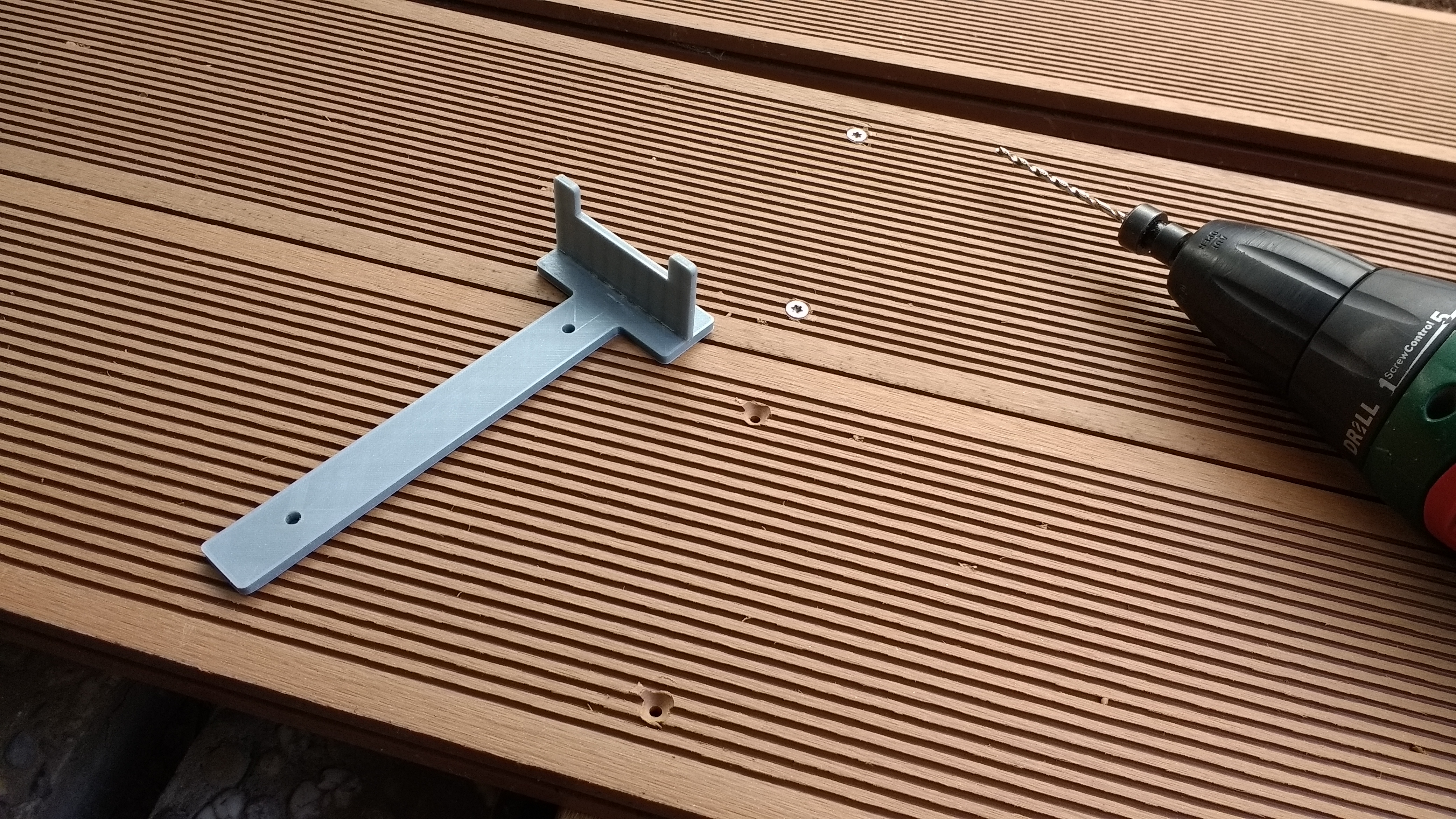 Bohrschablone für Terassendielen / drilling template for decking boards