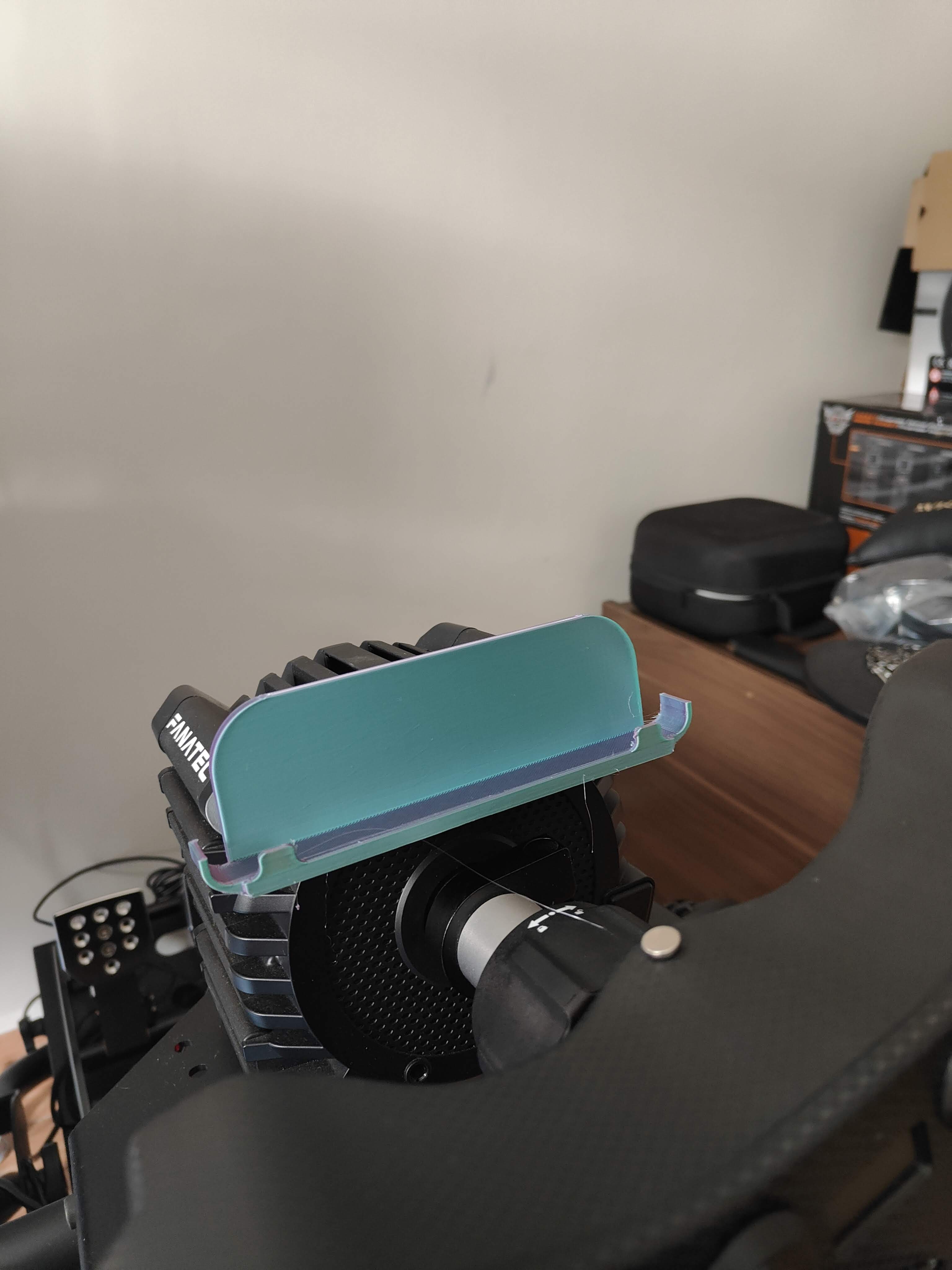 SimHub Dashboard Cellphone on Fanatec CSL DD