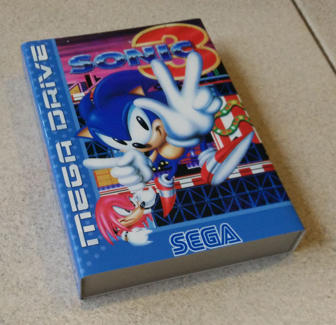Sega Mega Drive/Genesis case for Sega and EA-style game cartridges