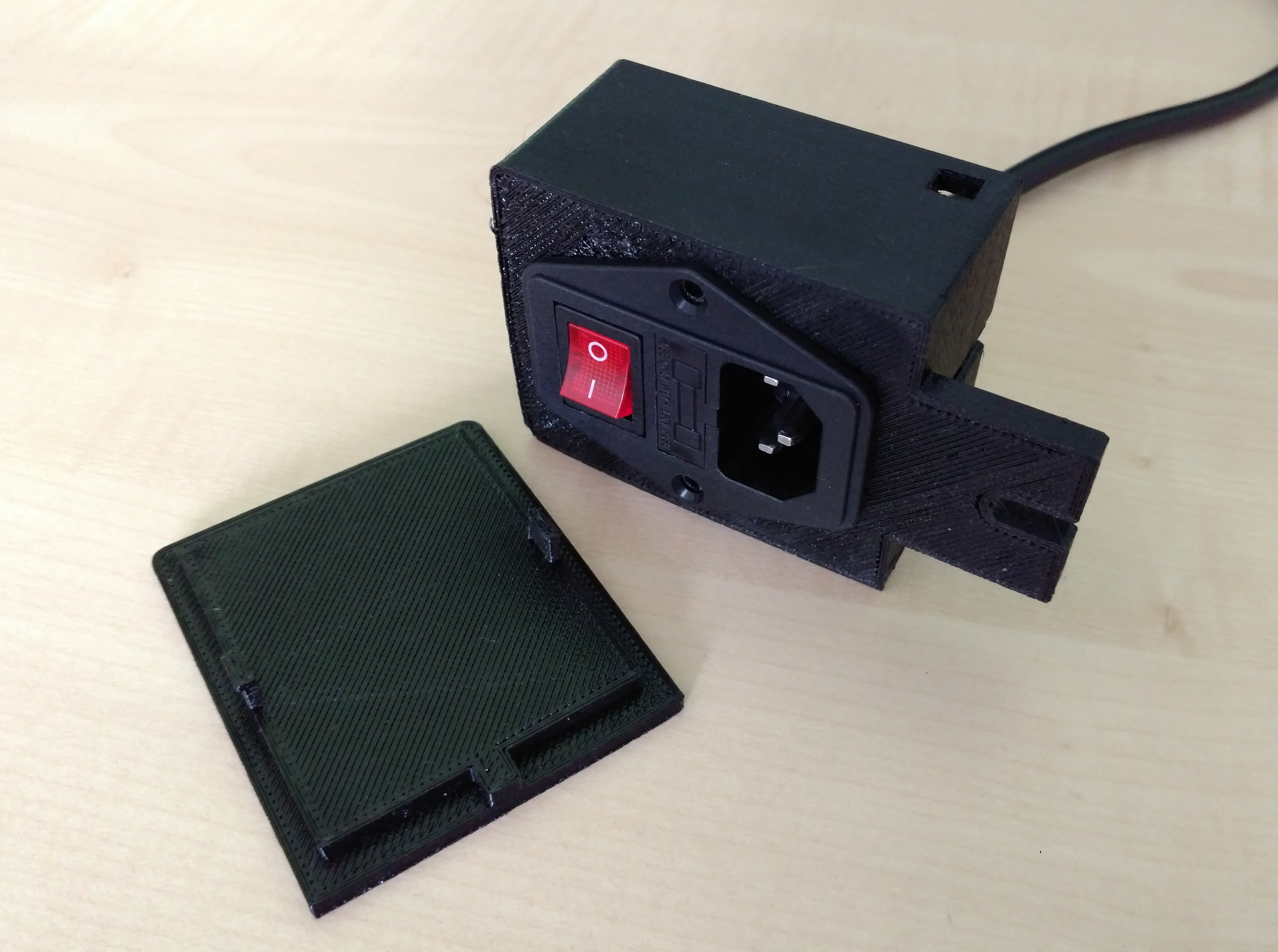 Hypercube_Evolution_Powerswitch_Case
