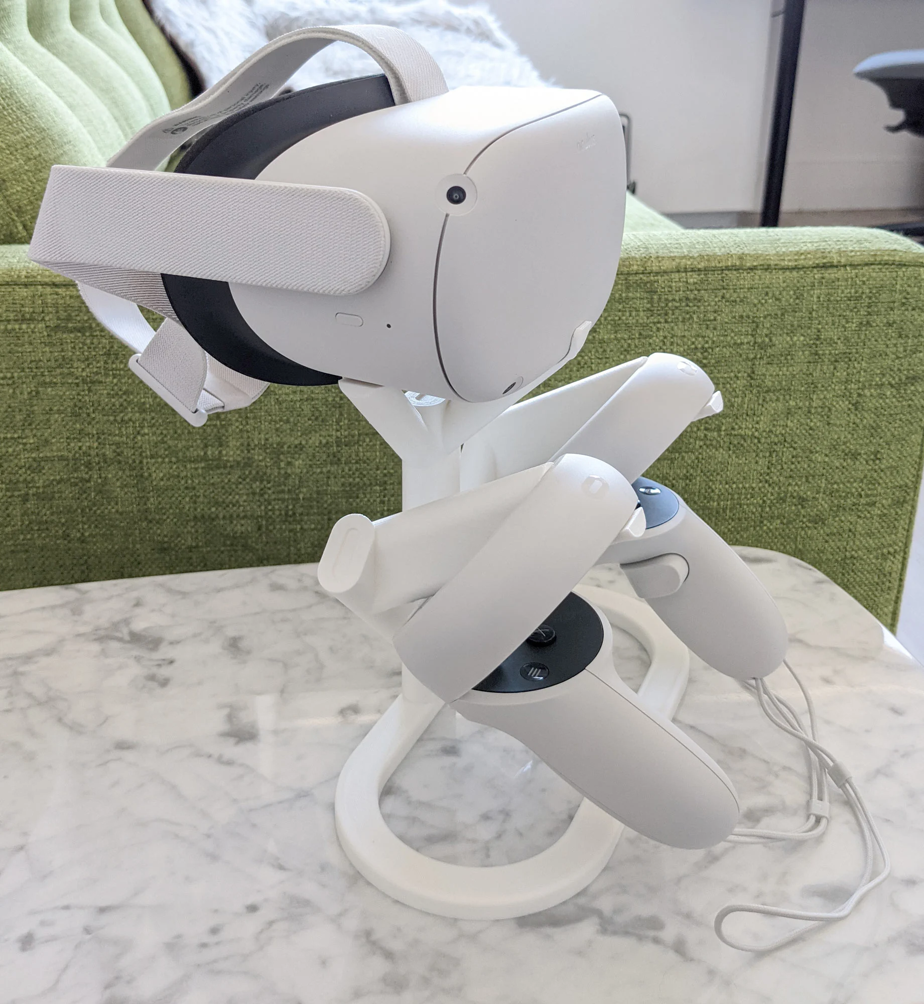 Meta (Oculus) Quest 2 vertical stand