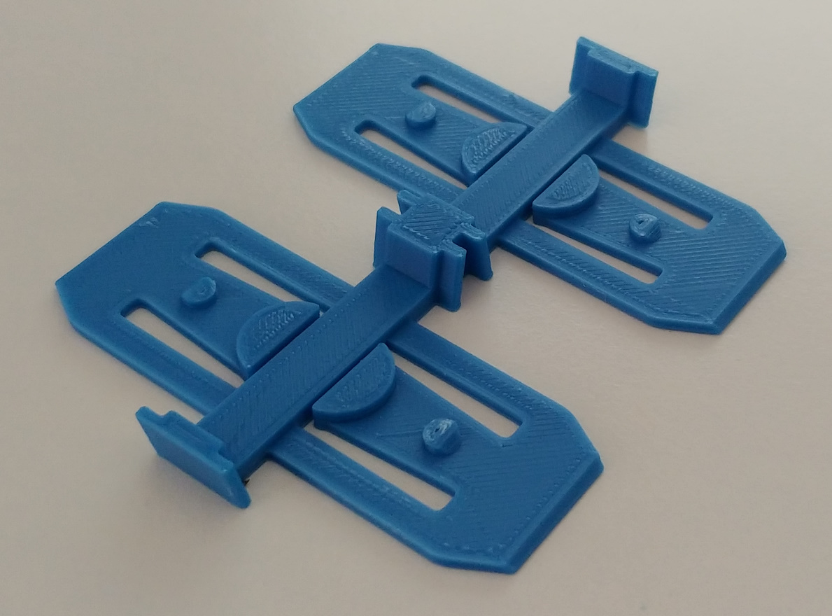 Hot Wheels Double Connector with release button