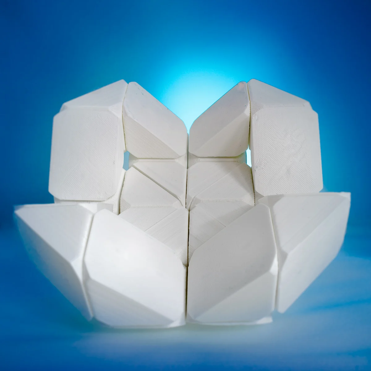 MakeItFloat 3D Floating Puzzle Assembled With Coins (€)